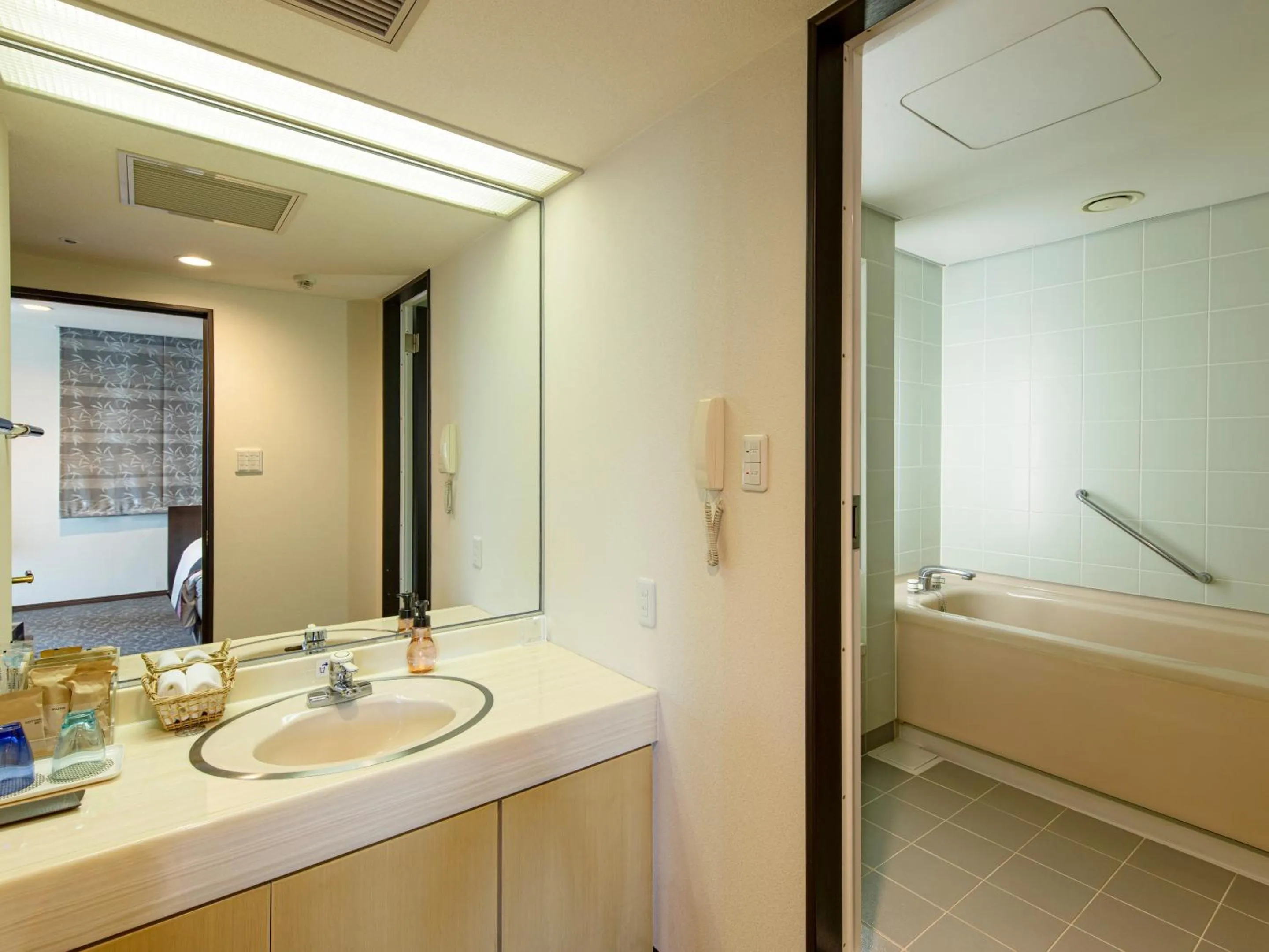 Bathroom in Onomichi Kokusai Hotel