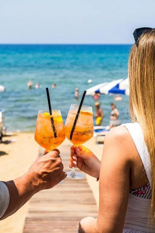 Restaurant/places to eat in Grand Hotel Santa Maria