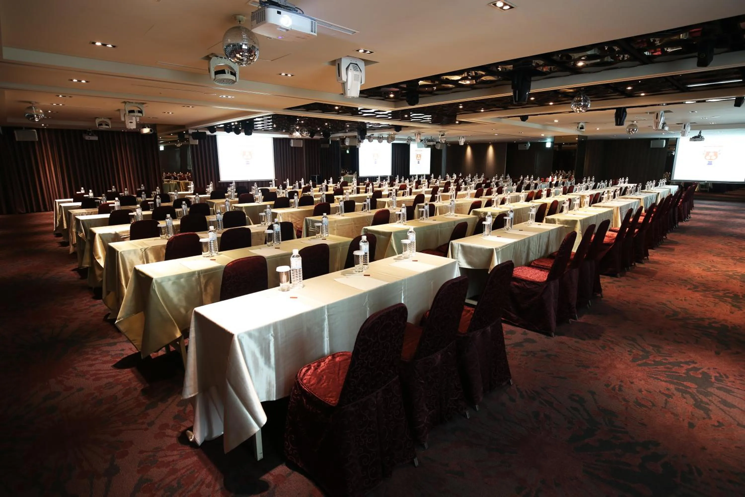 Banquet/Function facilities in Chiayi Maison de Chine Hotel