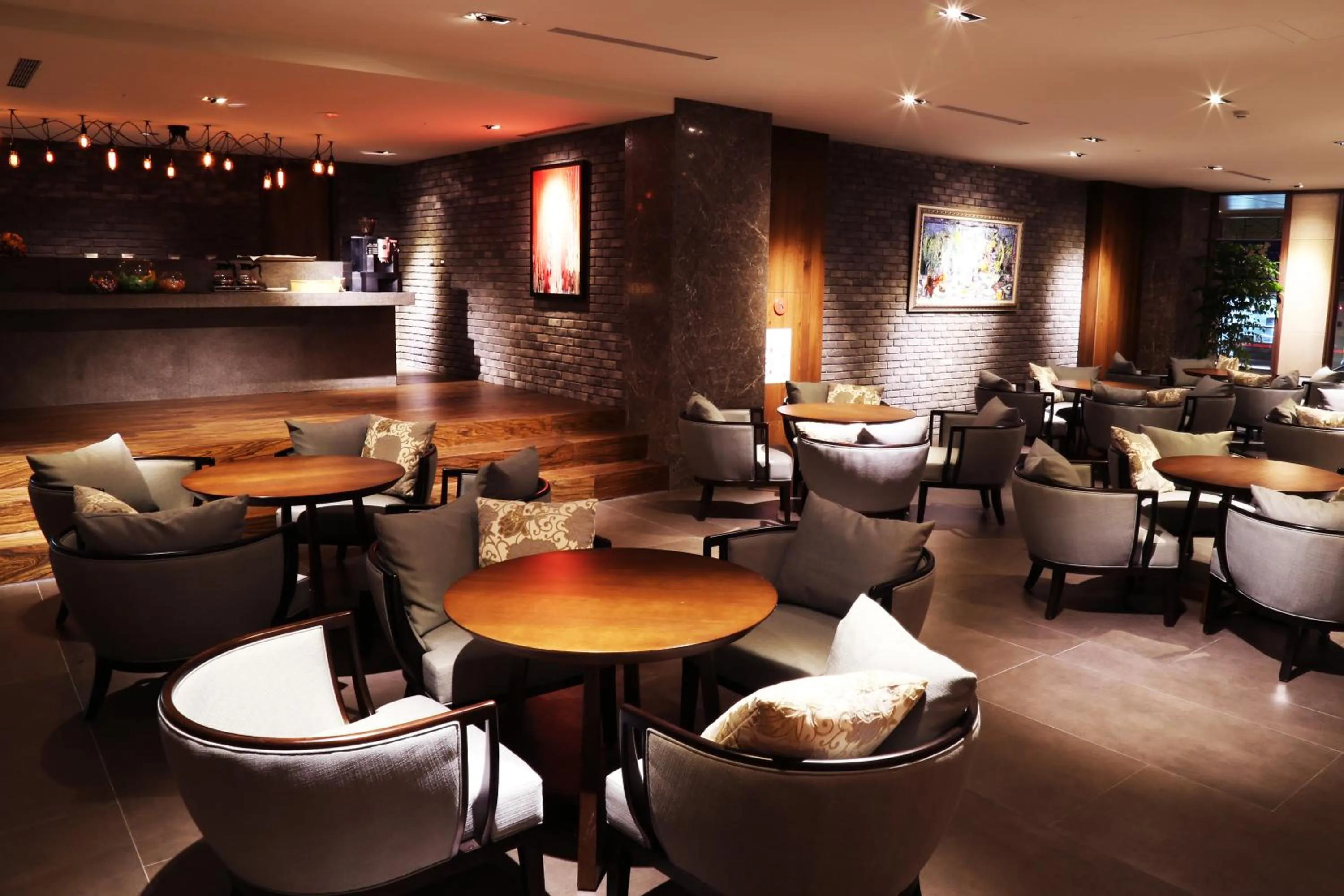 Kitchen or kitchenette in Chiayi Maison de Chine Hotel