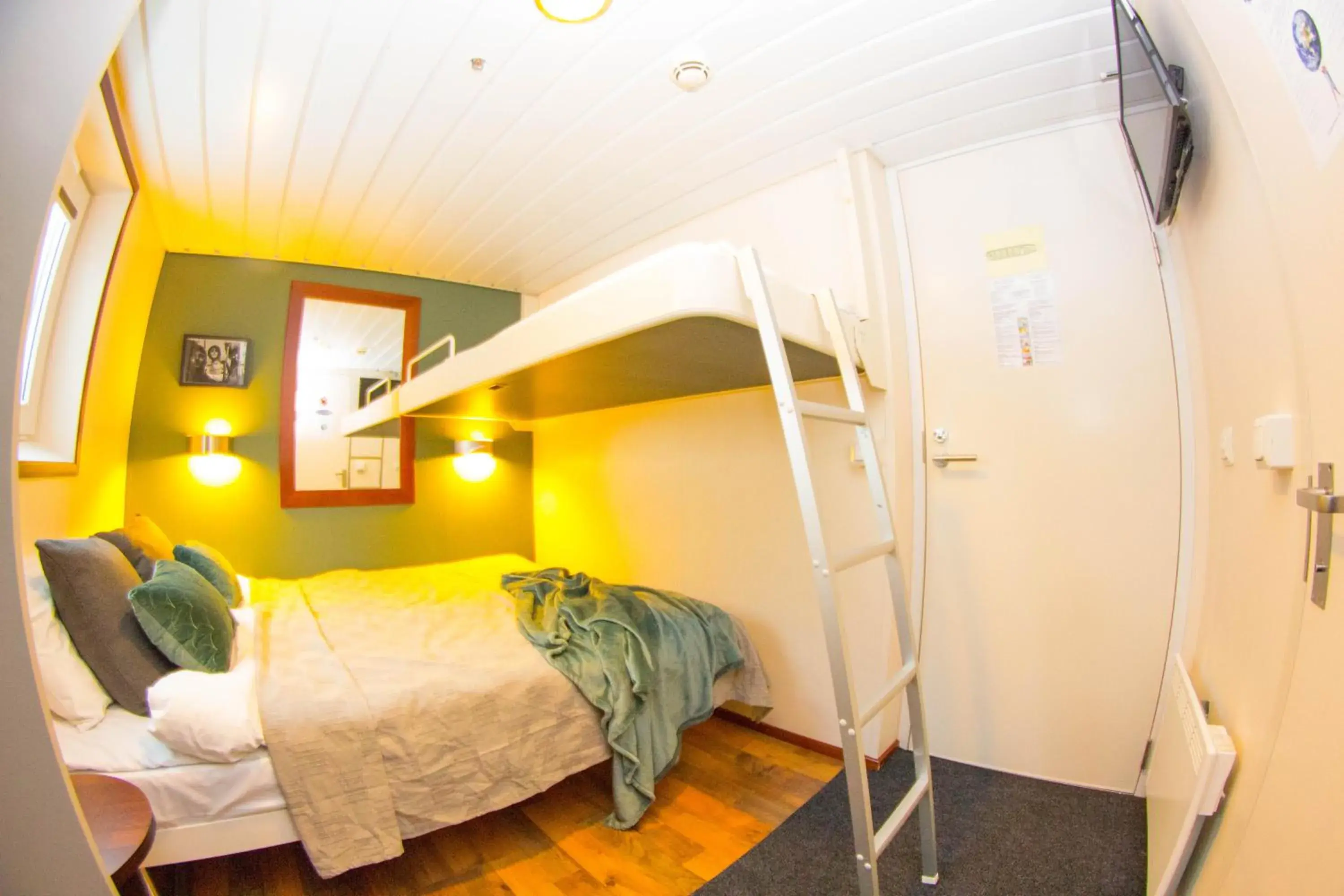 Double Room - No Pets in Hotellilaiva Wuoksi Double Room - No Pets in Hotellilaiva Wuoksi