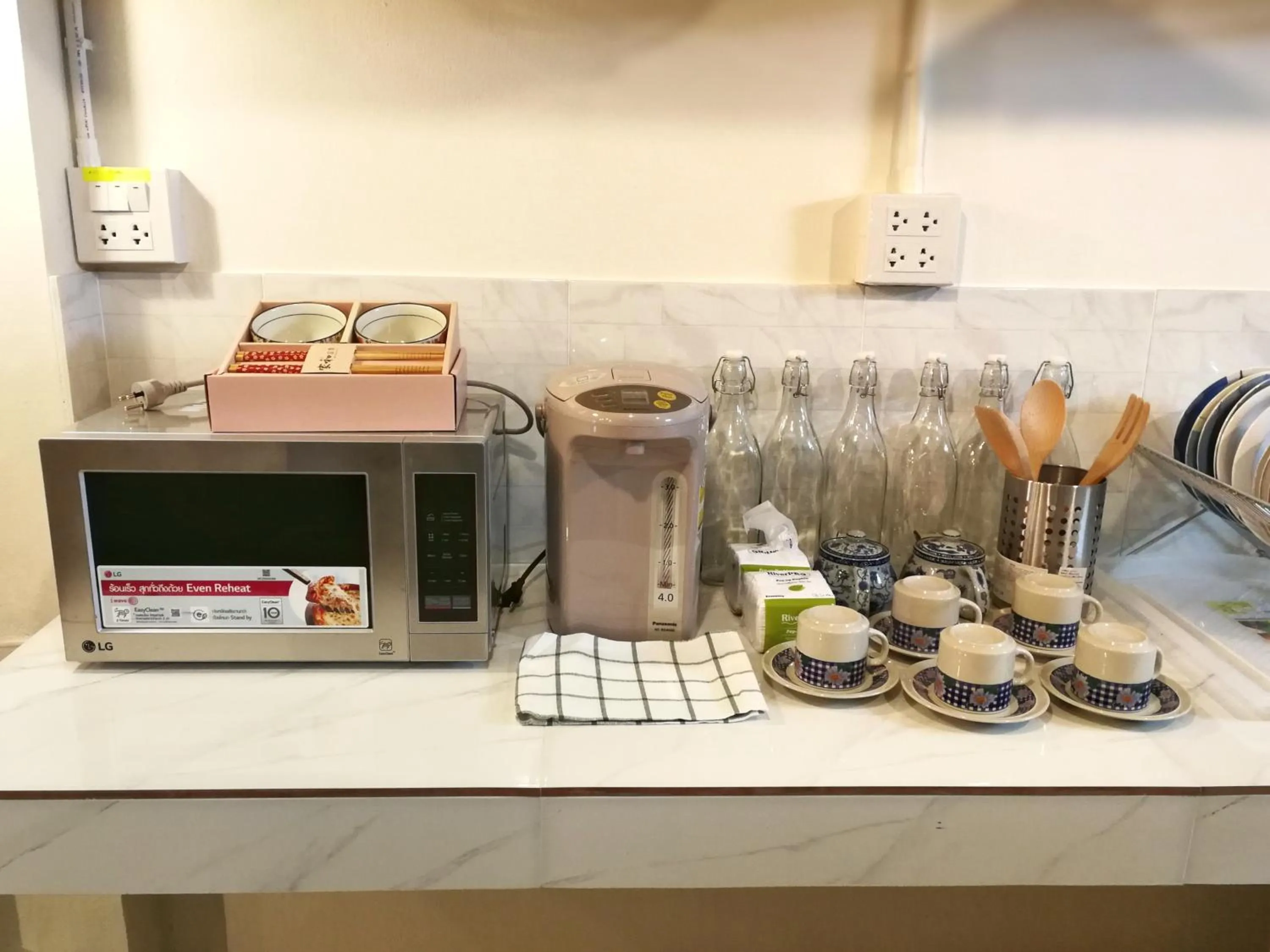 Food and drinks in Silla House