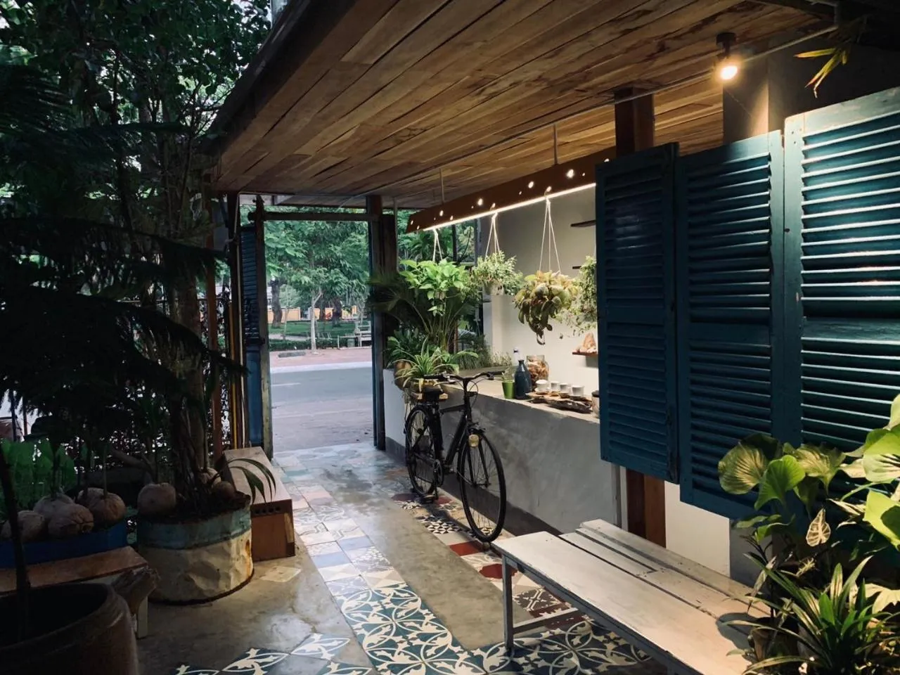 Facade/entrance in Uyen's House