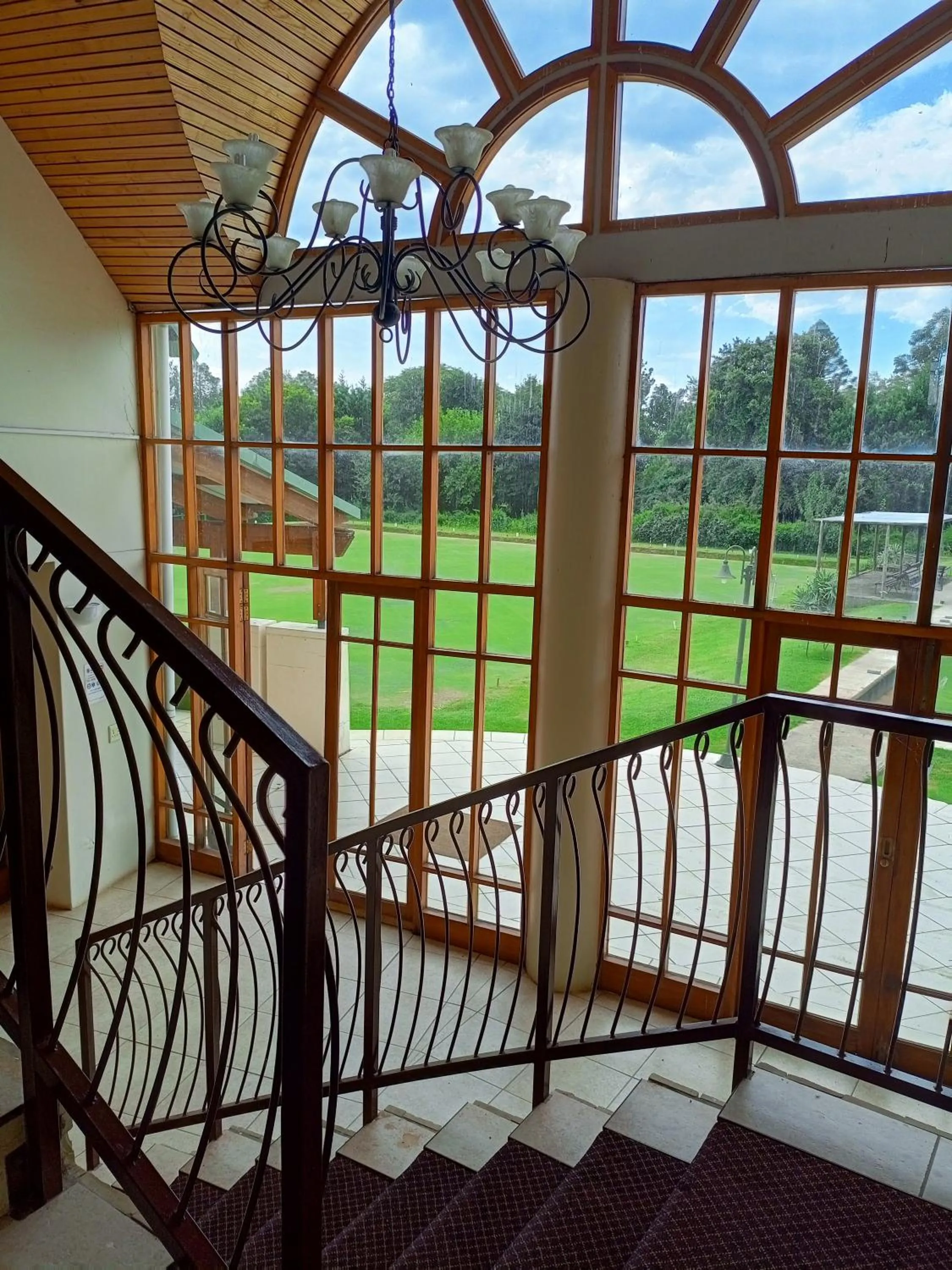 The Nest Drakensberg Mountain Resort Hotel