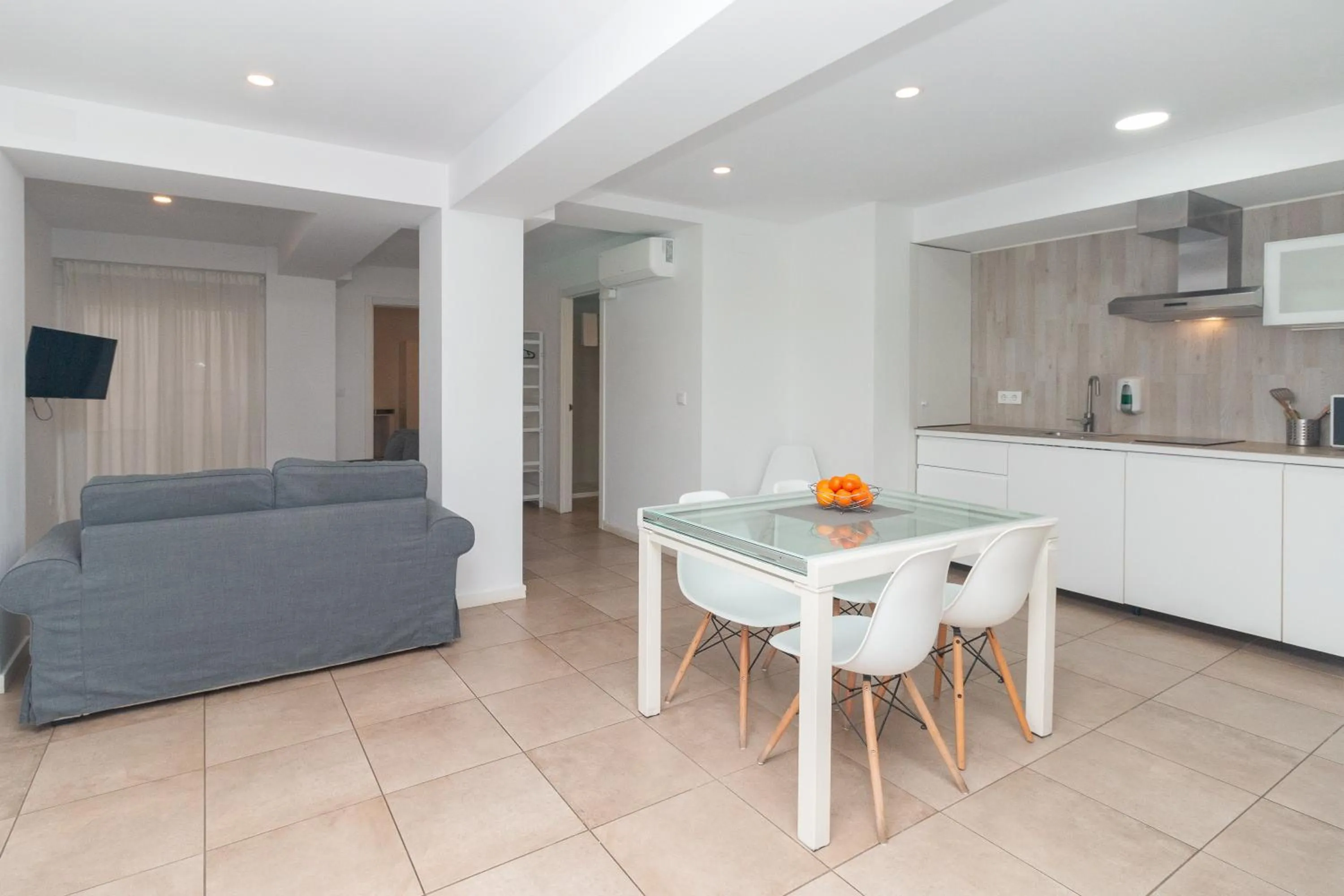 Dining area in BET Apartments - Abastos
