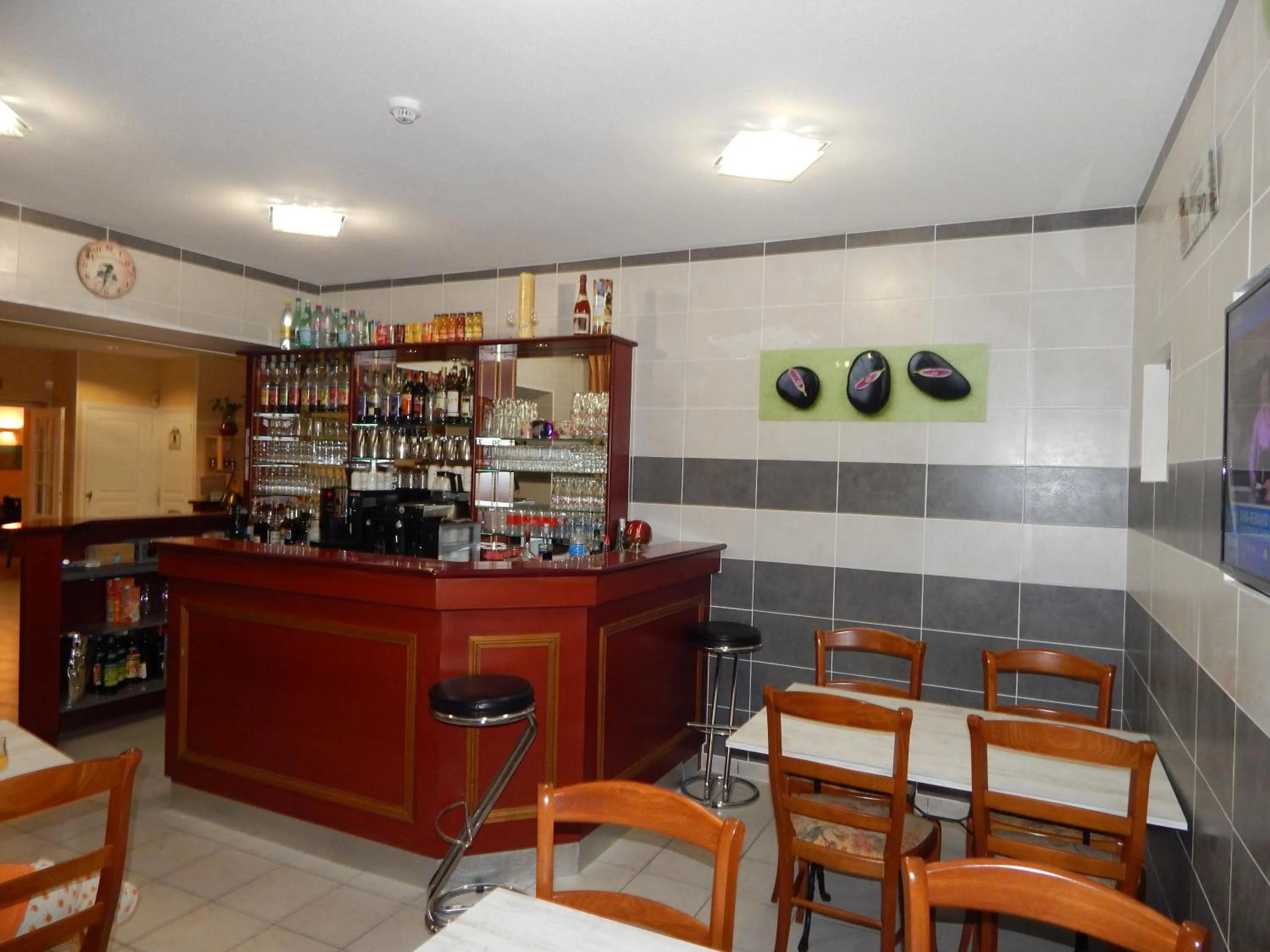 Lounge or bar in Le Lion D'or