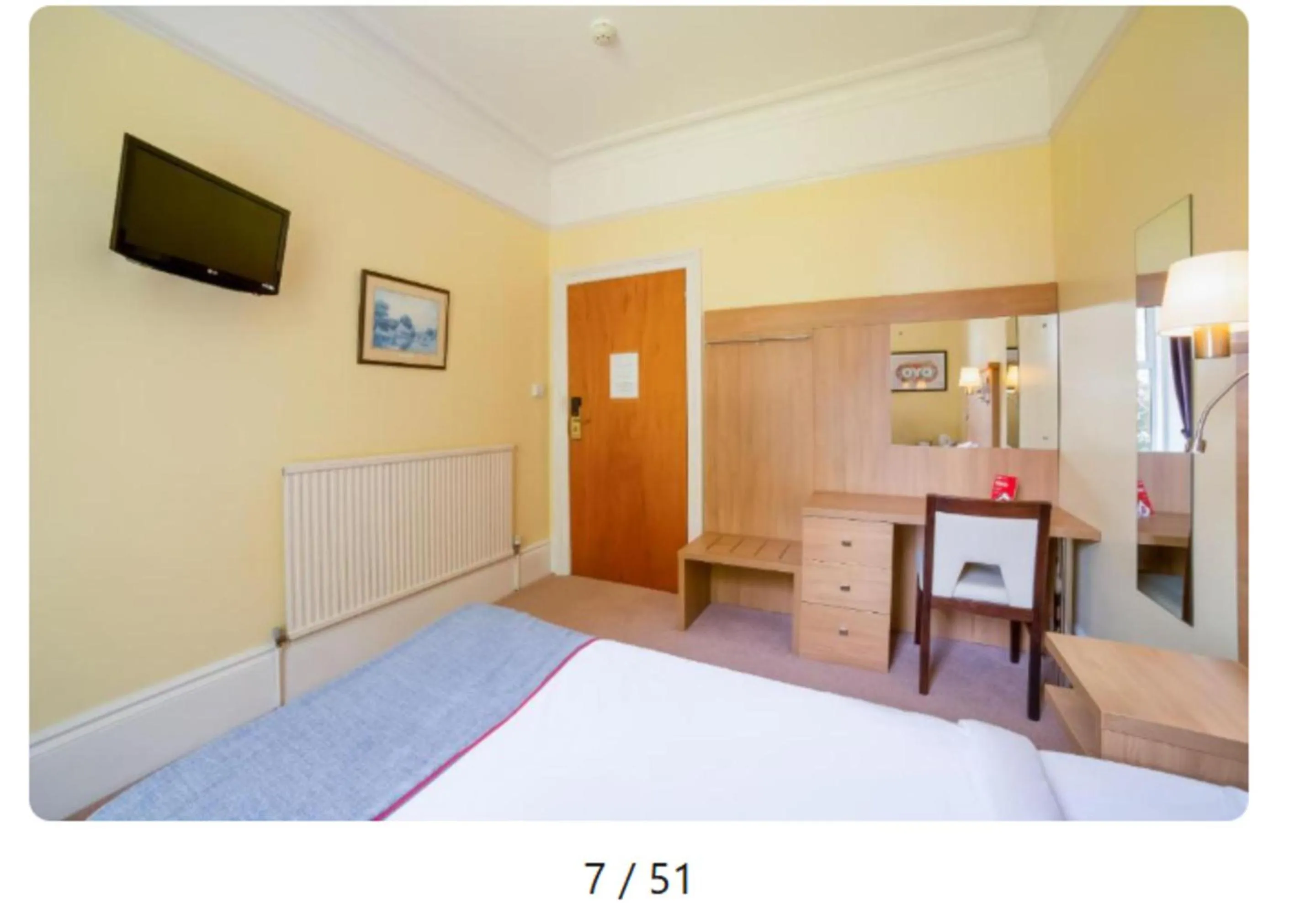 Bed in OYO Eagle House Hotel, St Leonards Hastings