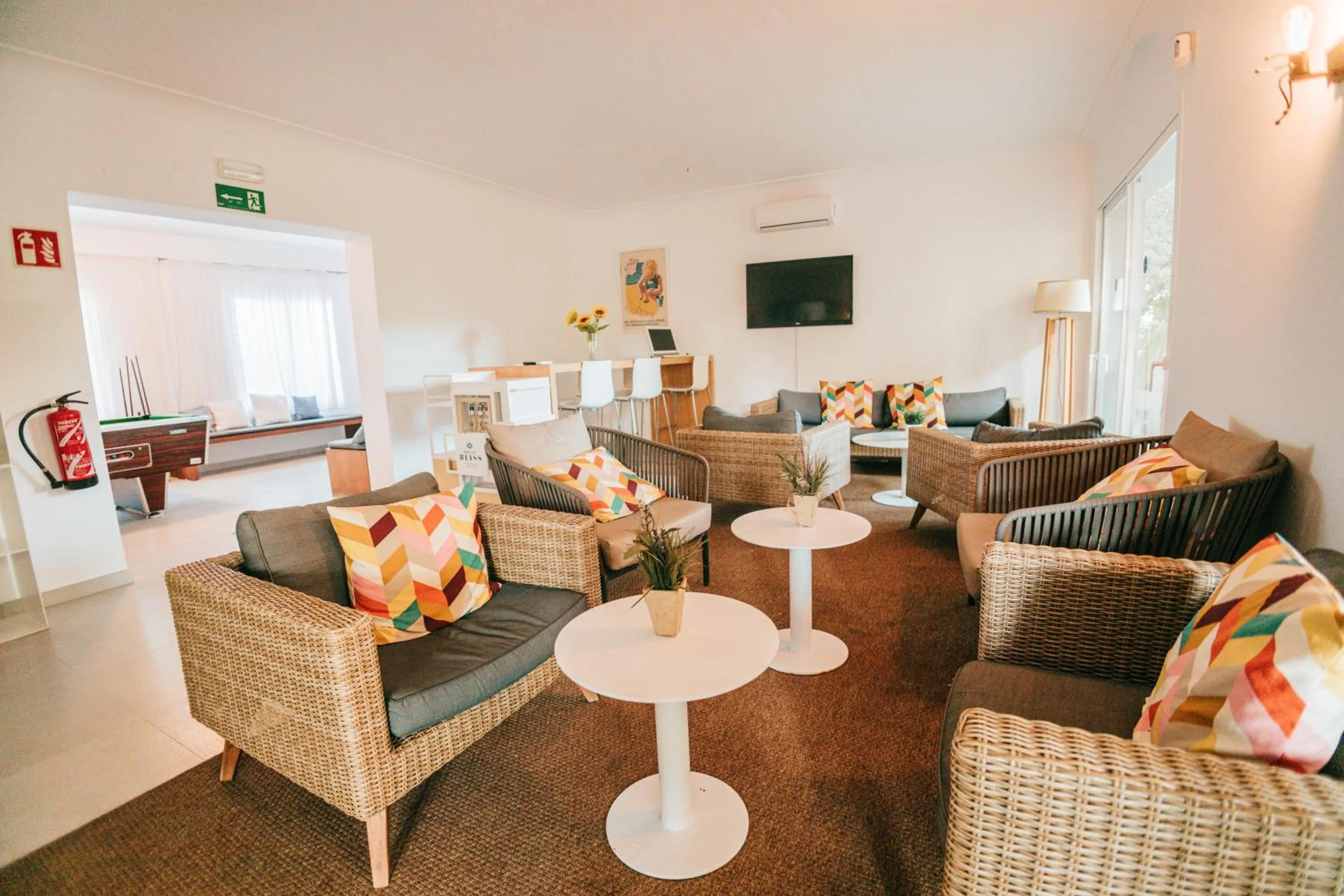 Lounge or bar in 4U Miranda - Adults Only