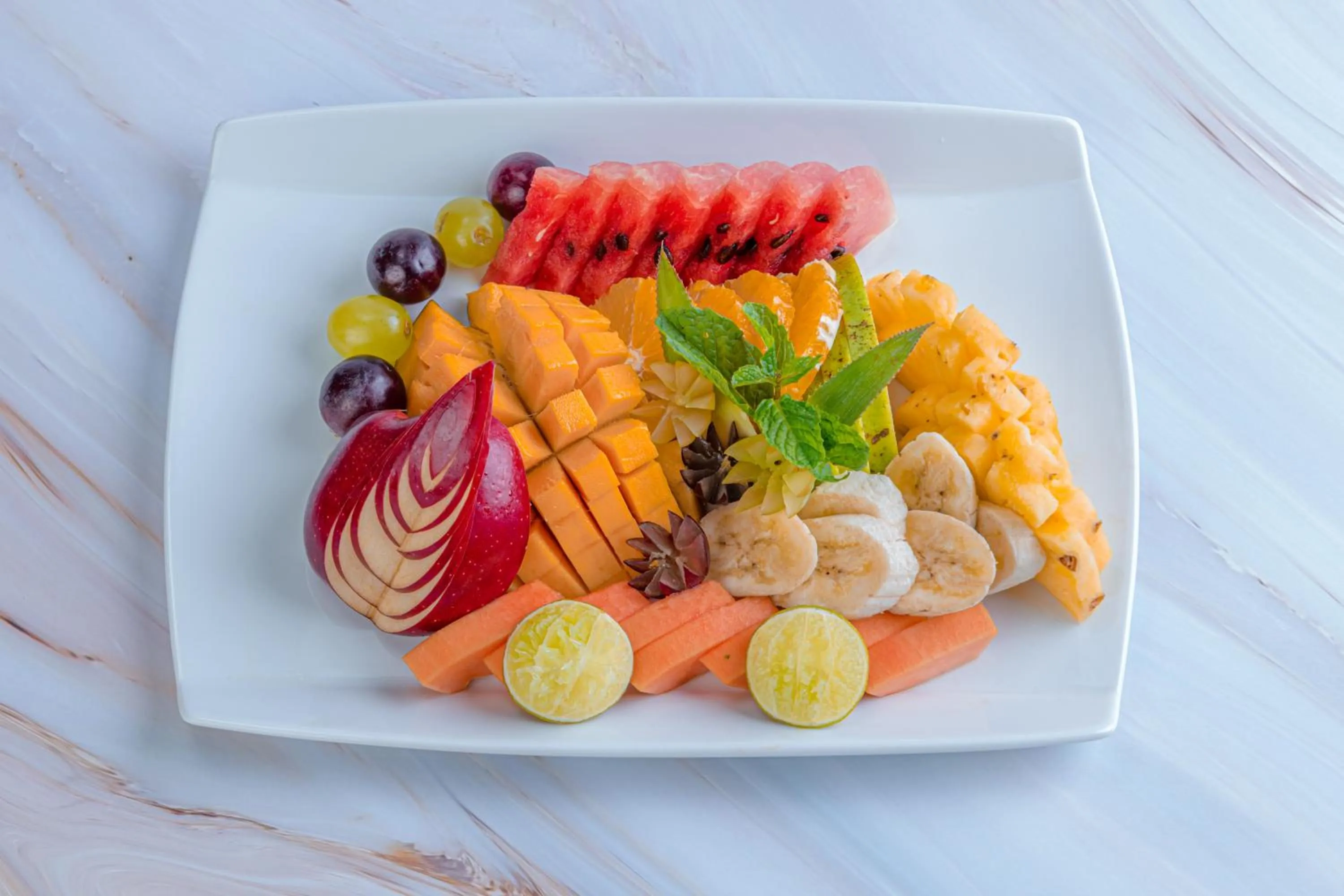 Food in Earl's Red Colombo