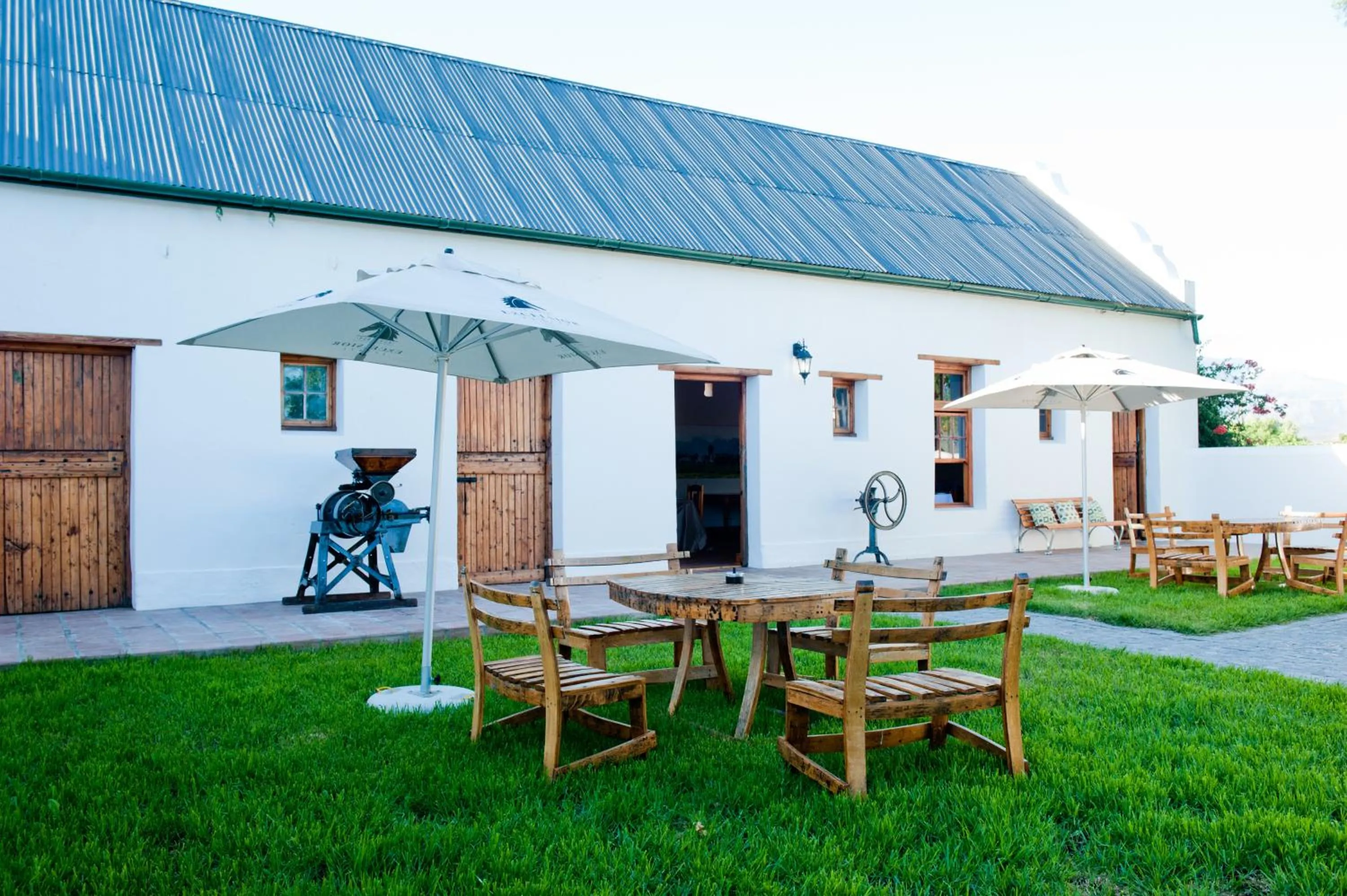 Facade/entrance in Excelsior Manor Guesthouse