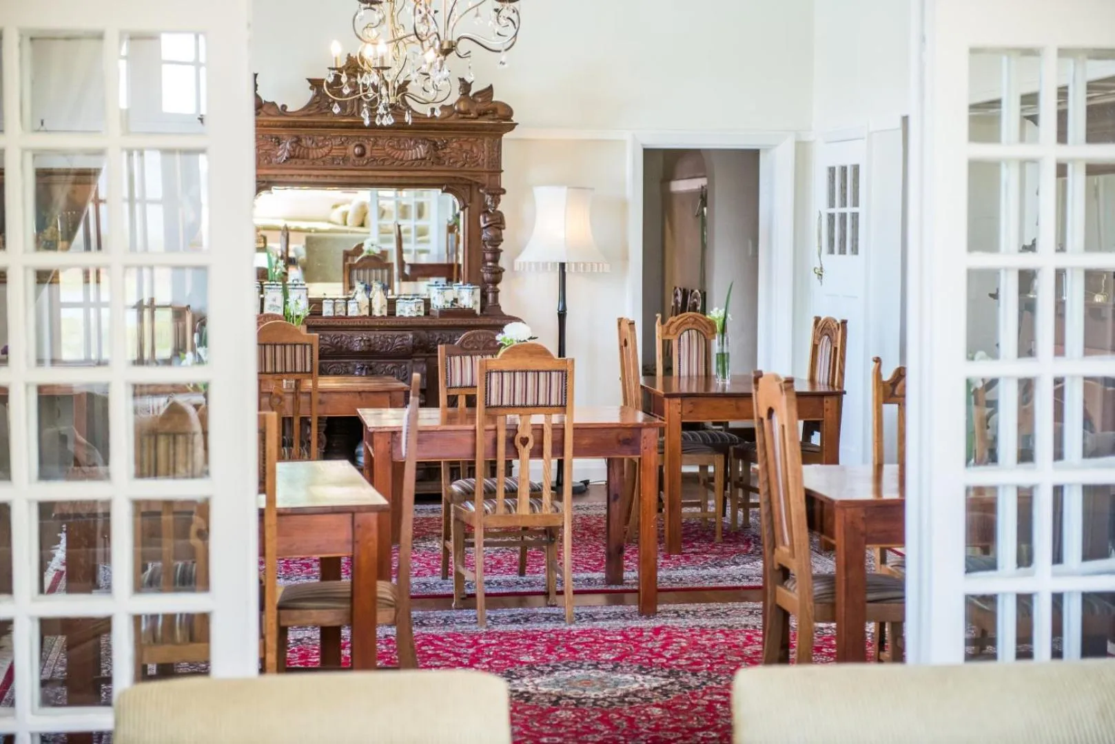 Restaurant/places to eat in Excelsior Manor Guesthouse