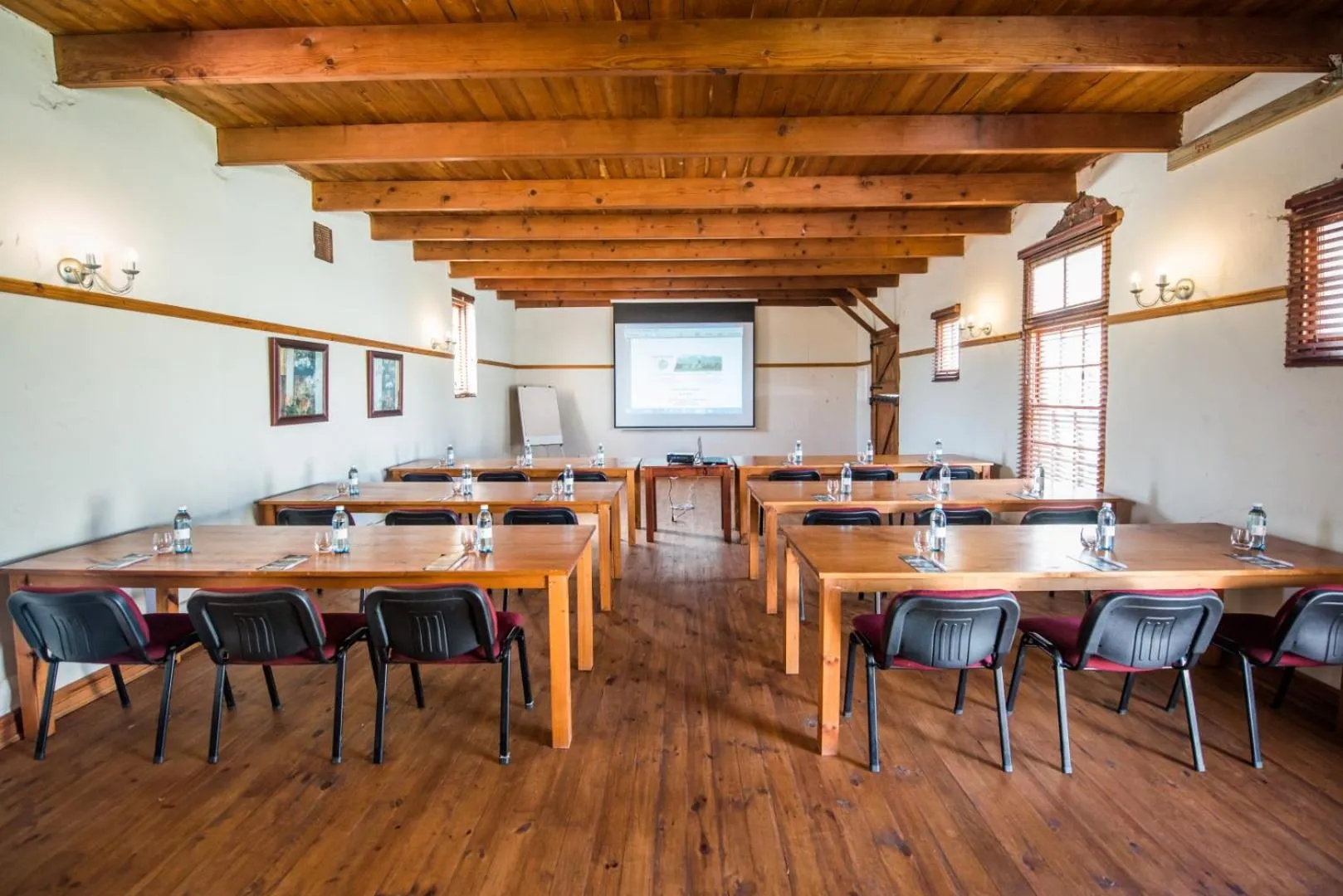 Business facilities in Excelsior Manor Guesthouse