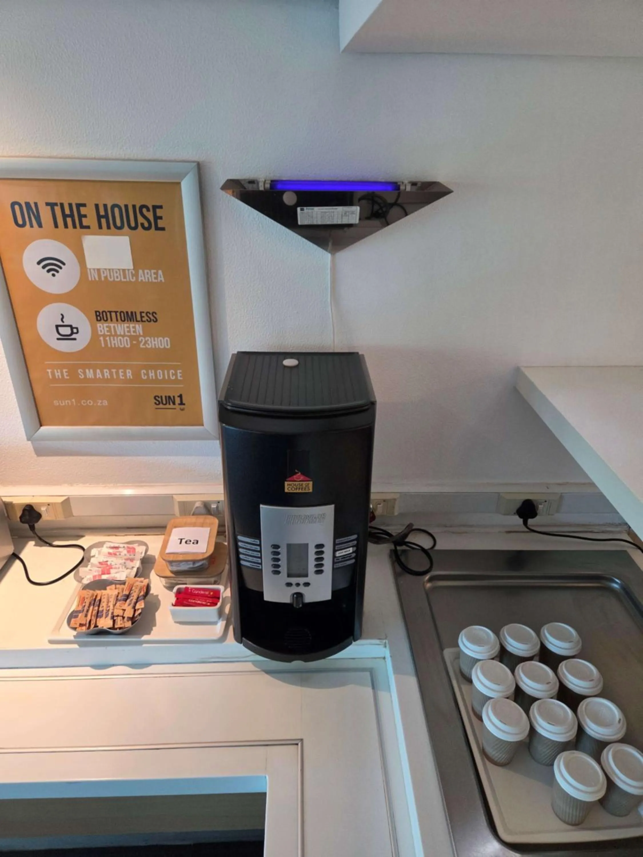 Coffee/tea facilities in SUN1 MIDRAND