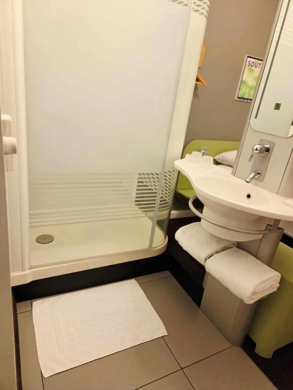 Shower in SUN1 MIDRAND