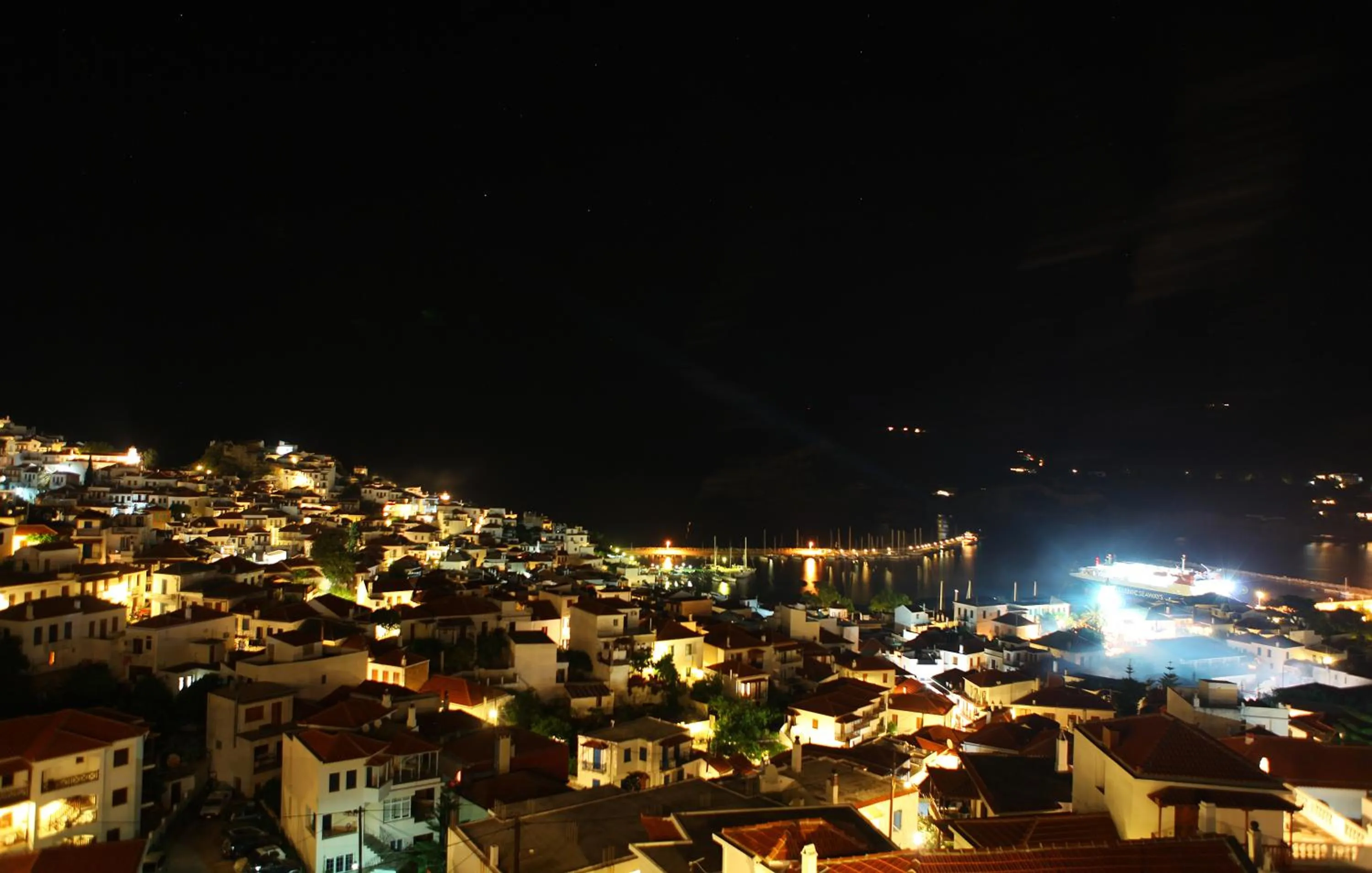 Night in Denise Hotel