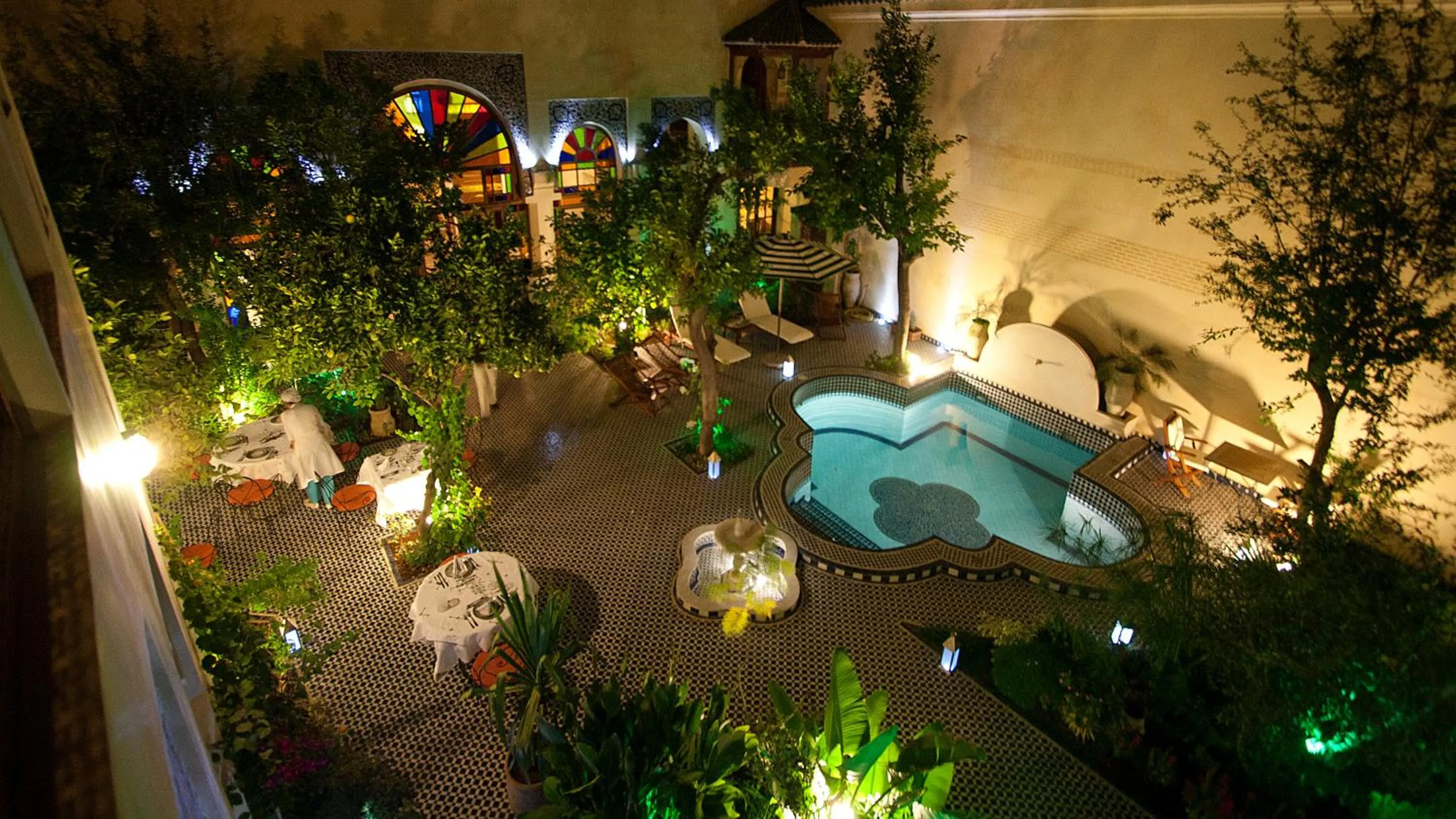 Swimming pool in Ryad Salama