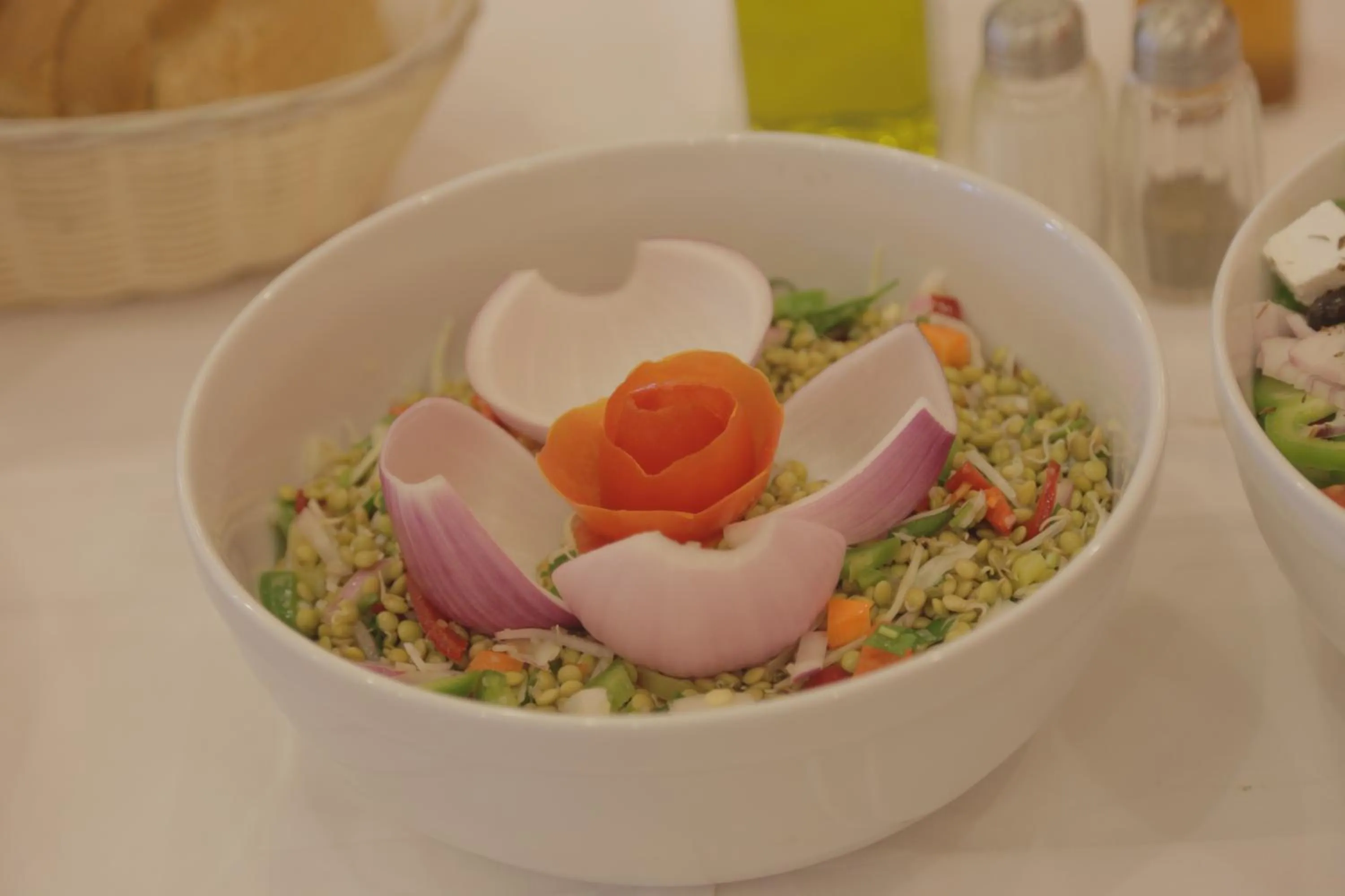 Restaurant/places to eat in Babis Hotel