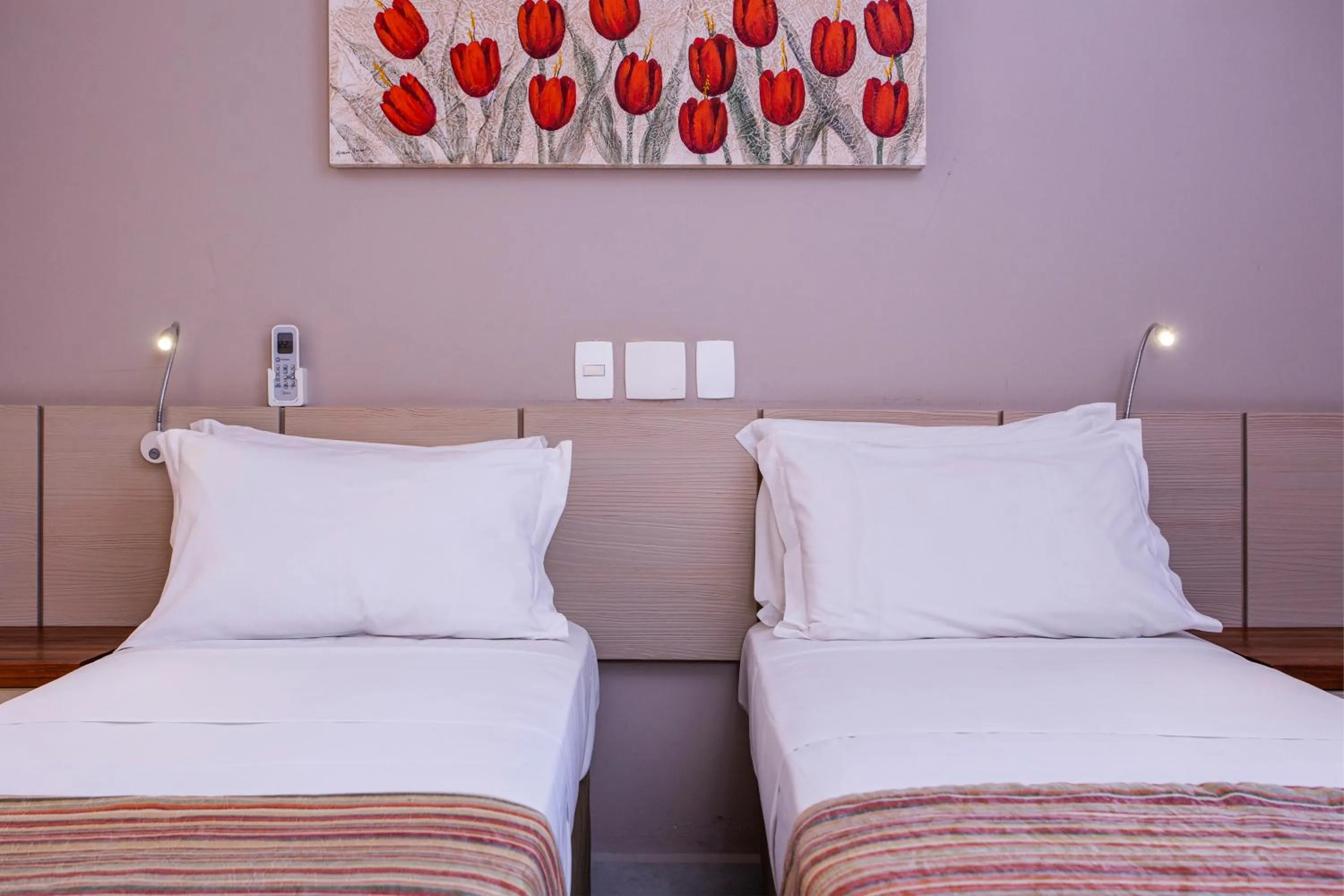 Photo of the whole room, Bed in Ciribaí Praia Hotel