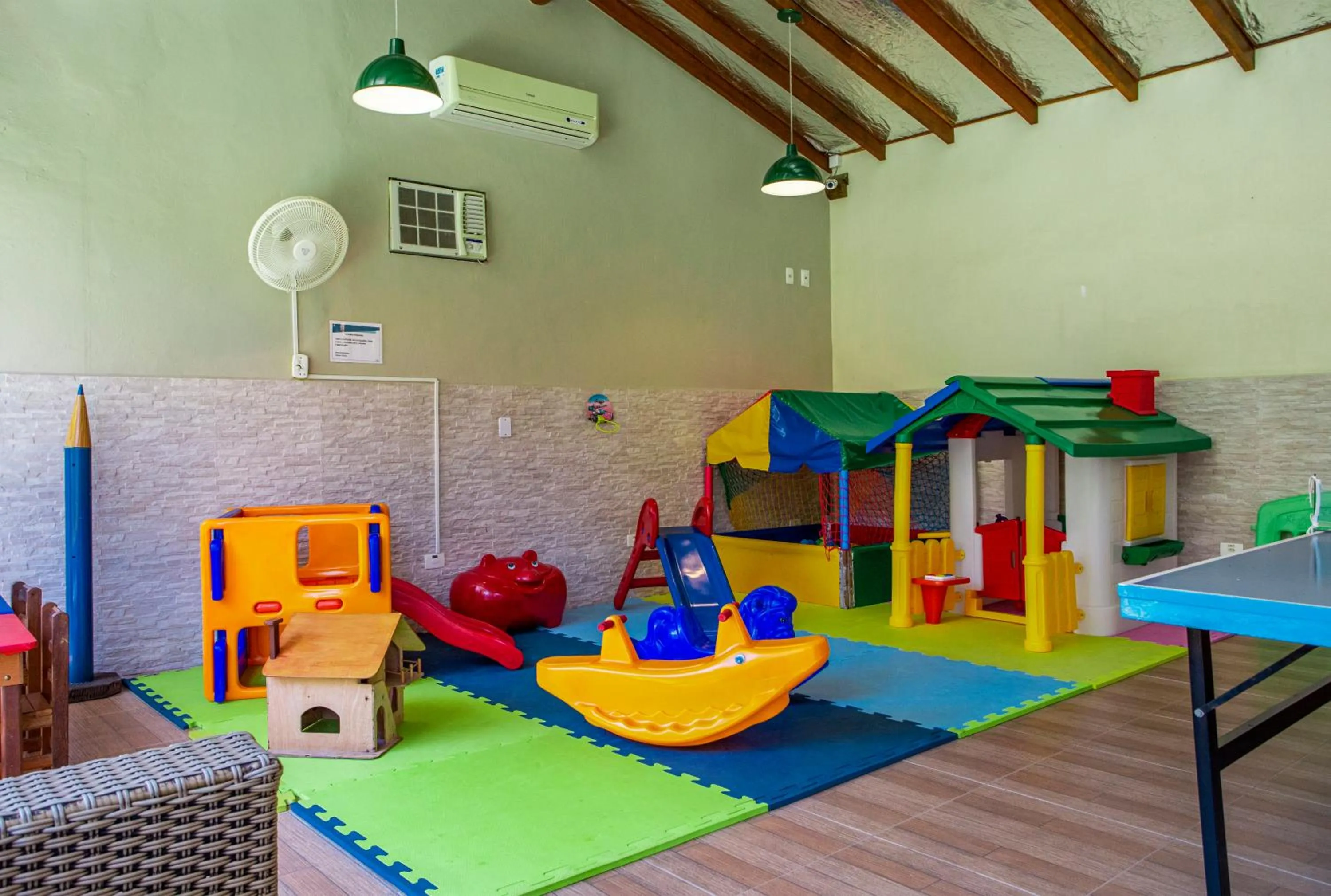 Game Room in Ciribaí Praia Hotel