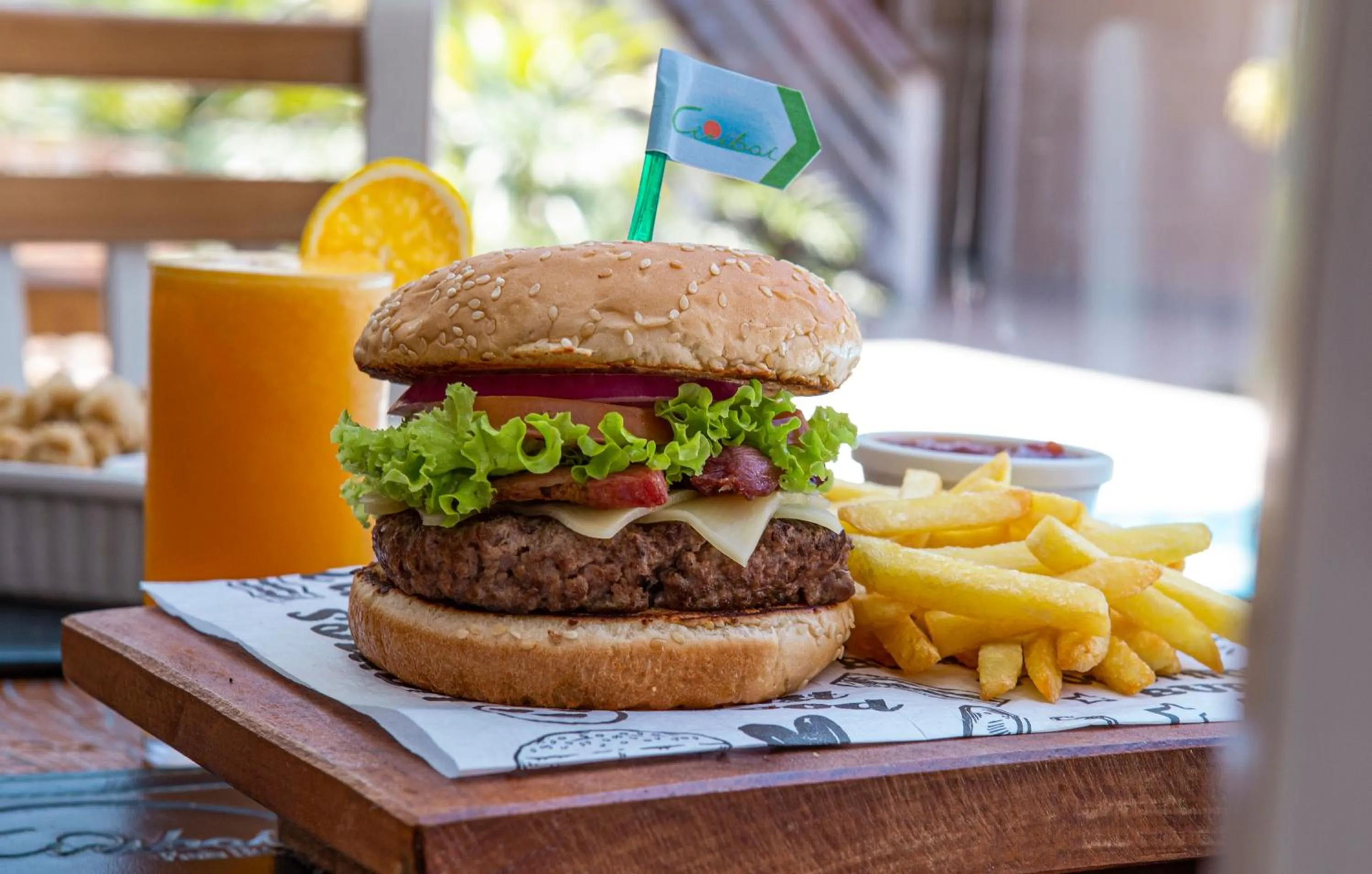 Restaurant/places to eat in Ciribaí Praia Hotel