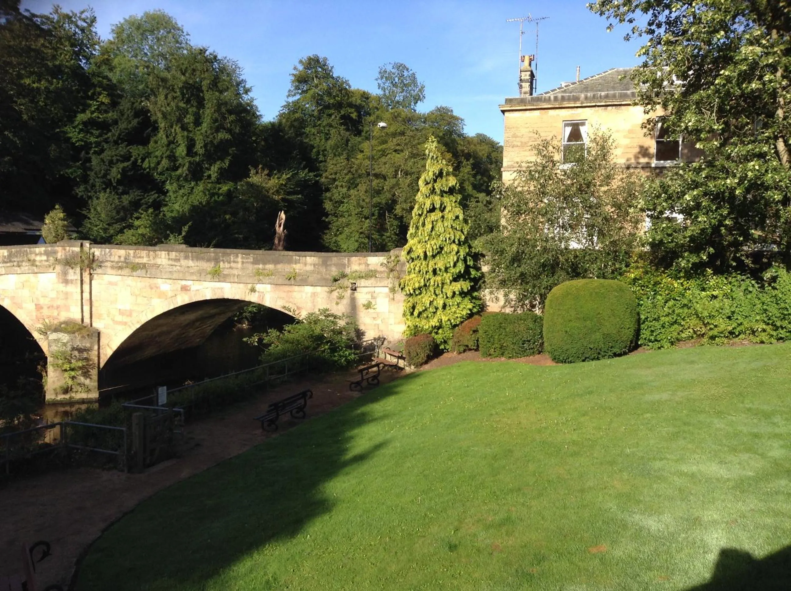 Waterside Cottage Bed and Breakfast