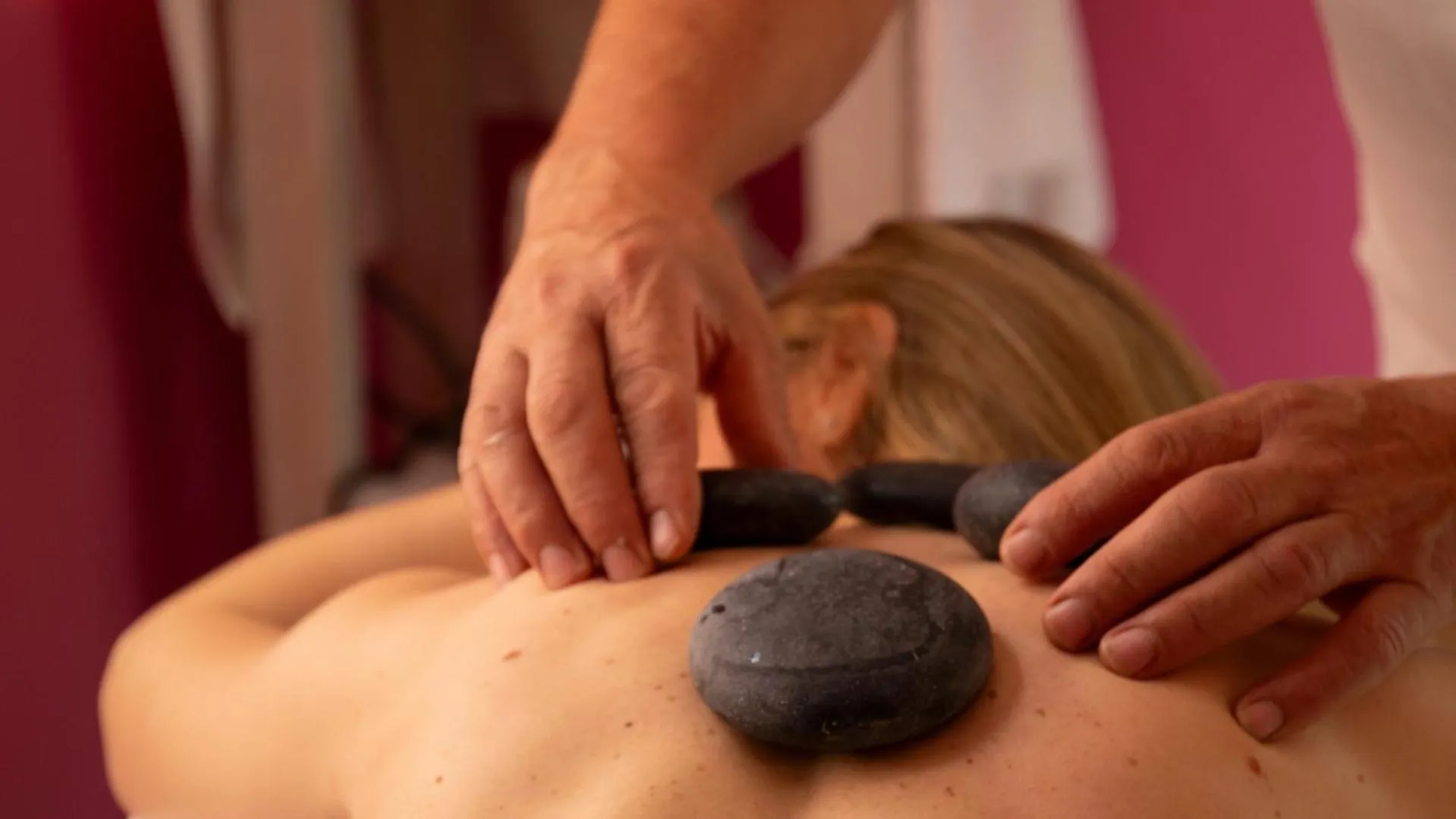 Massage in Hotel Solemare Beach & Beauty SPA