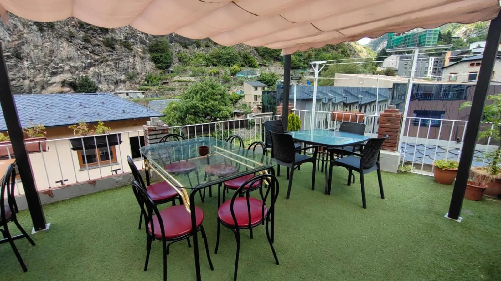 Balcony/Terrace in Alberg Els Andes