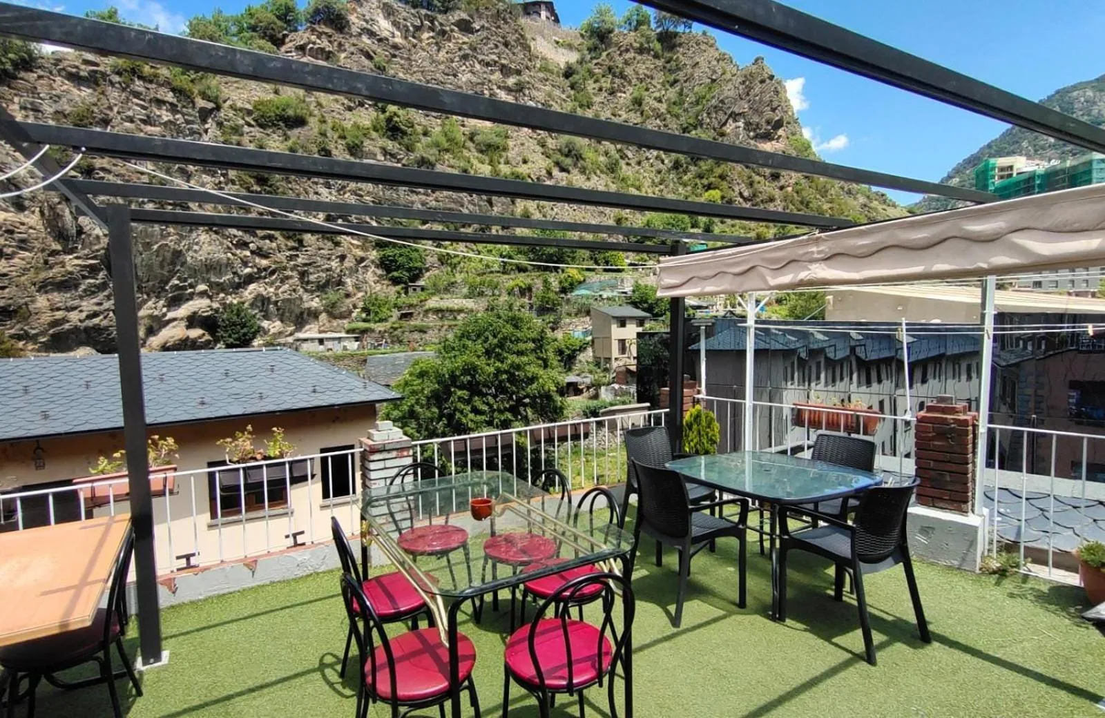 Balcony/Terrace in Alberg Els Andes