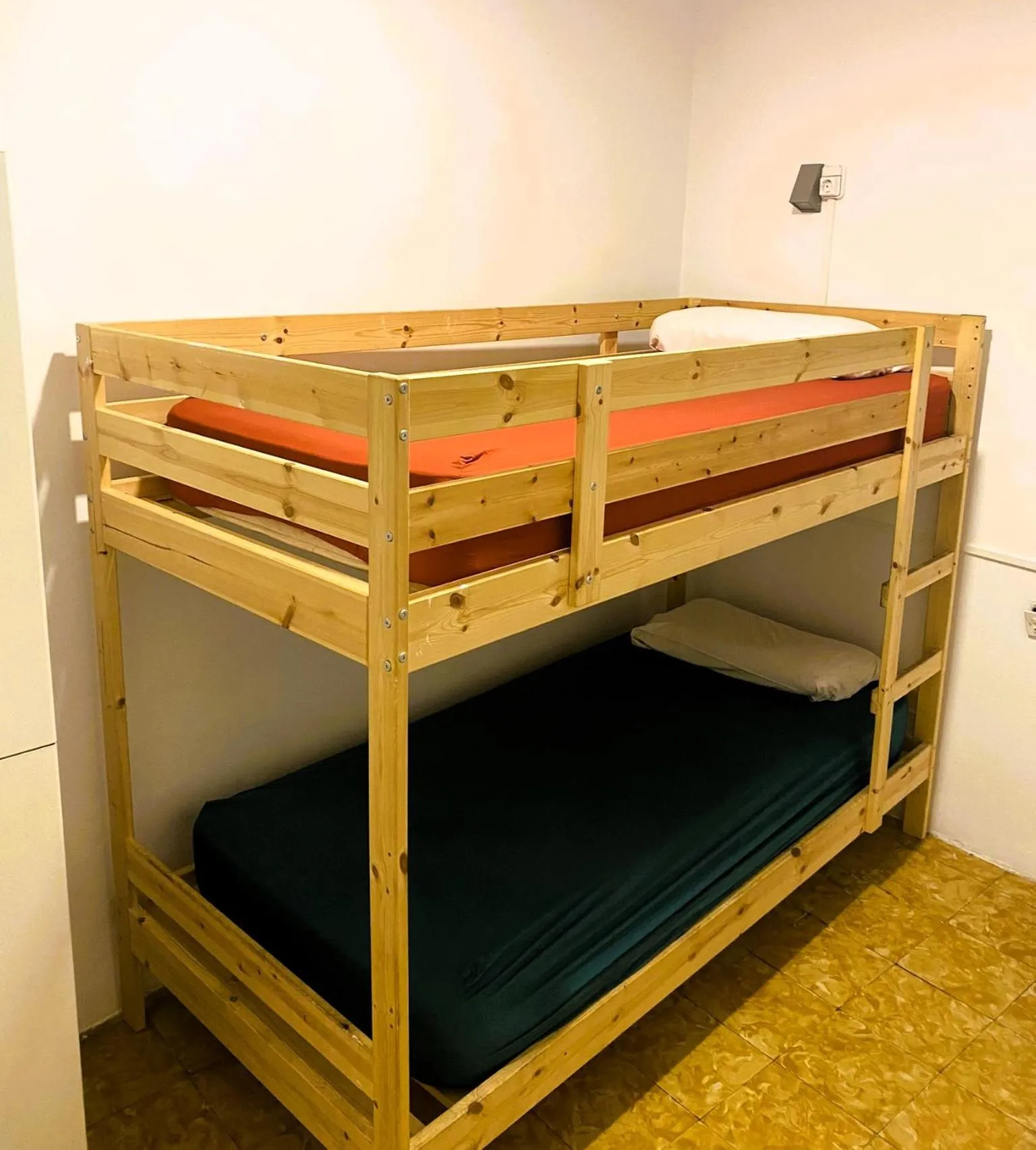 Bed in Alberg Els Andes