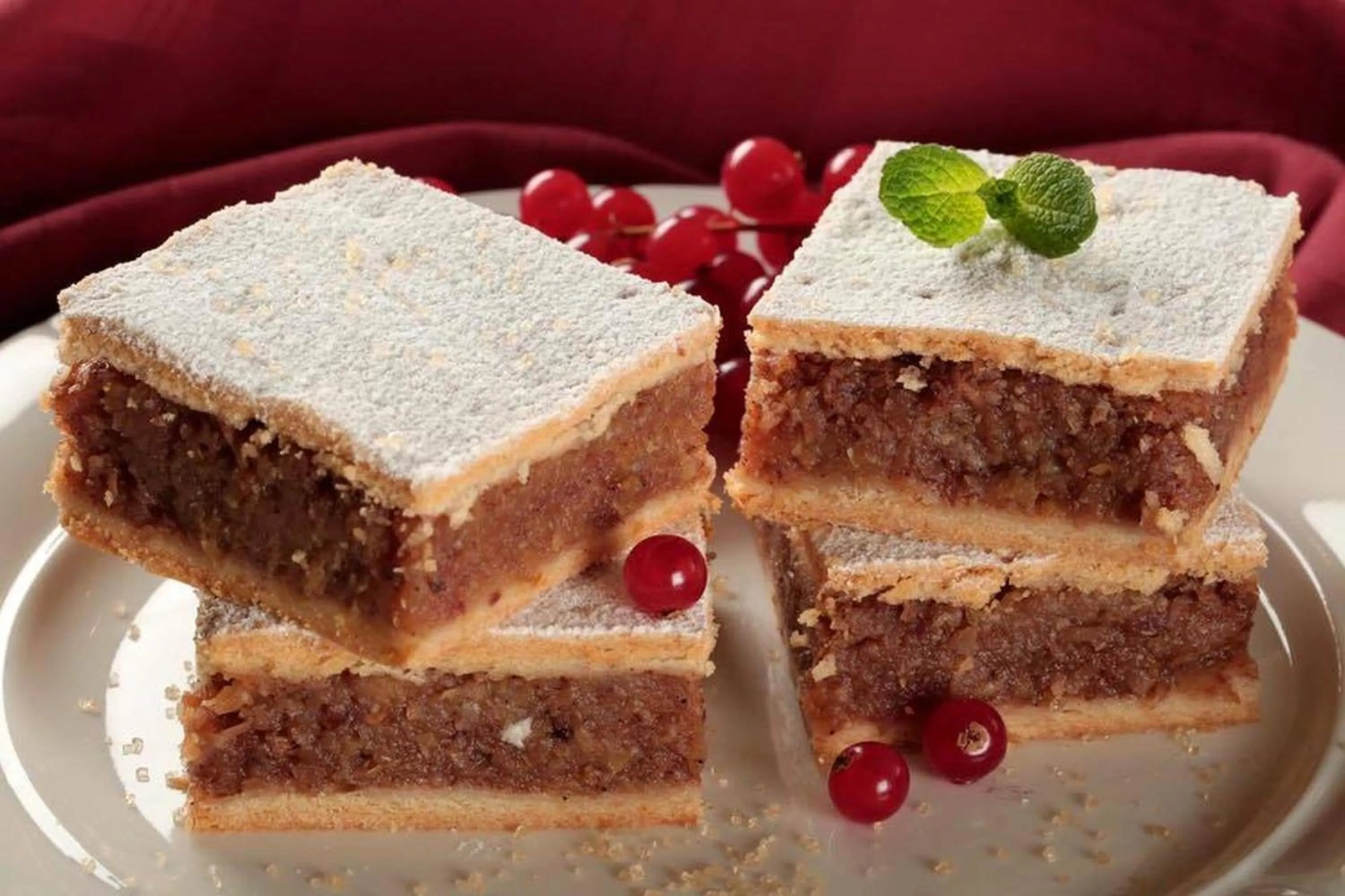 Food and drinks in Hotel Irisa