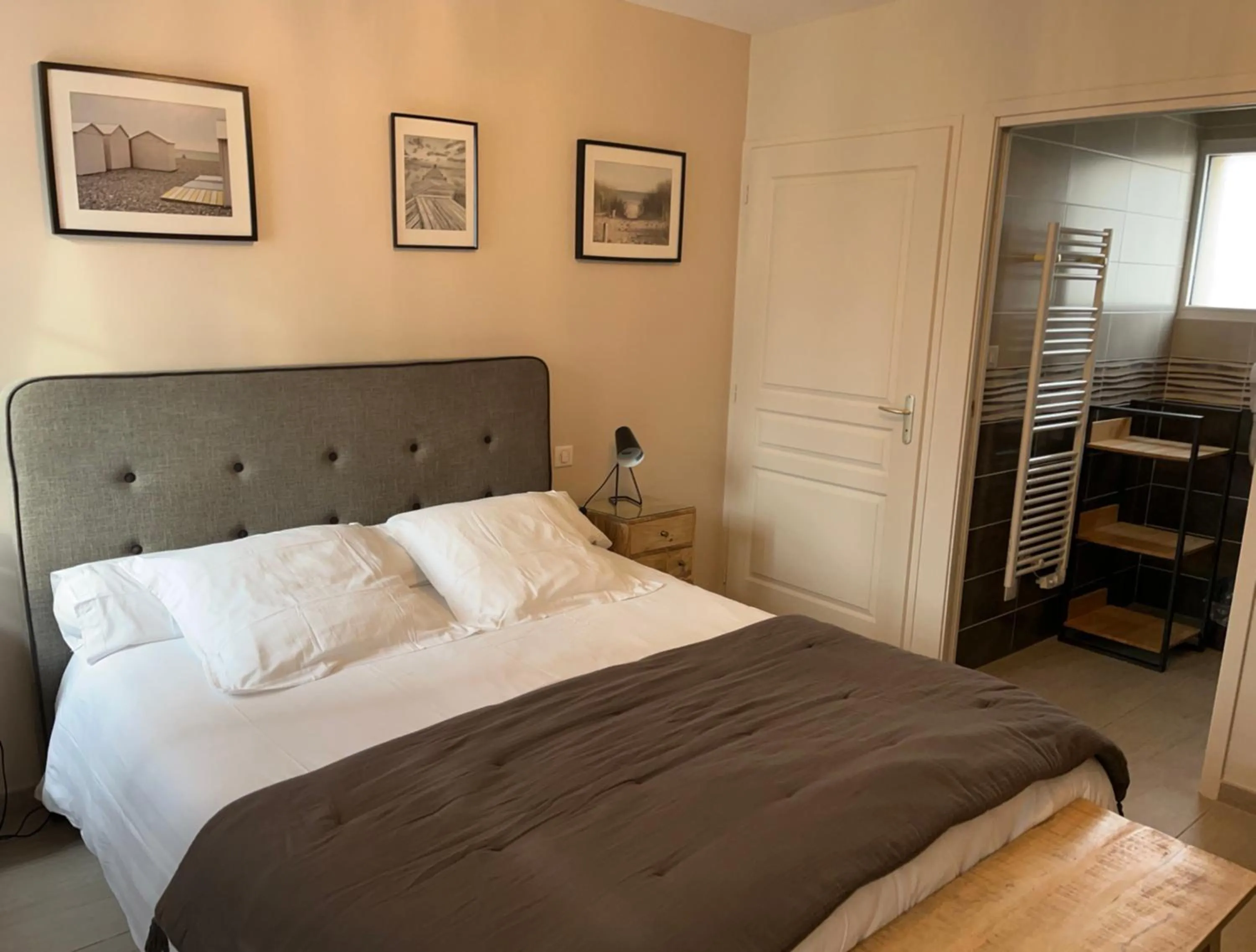 Bed in La Rose des Vents