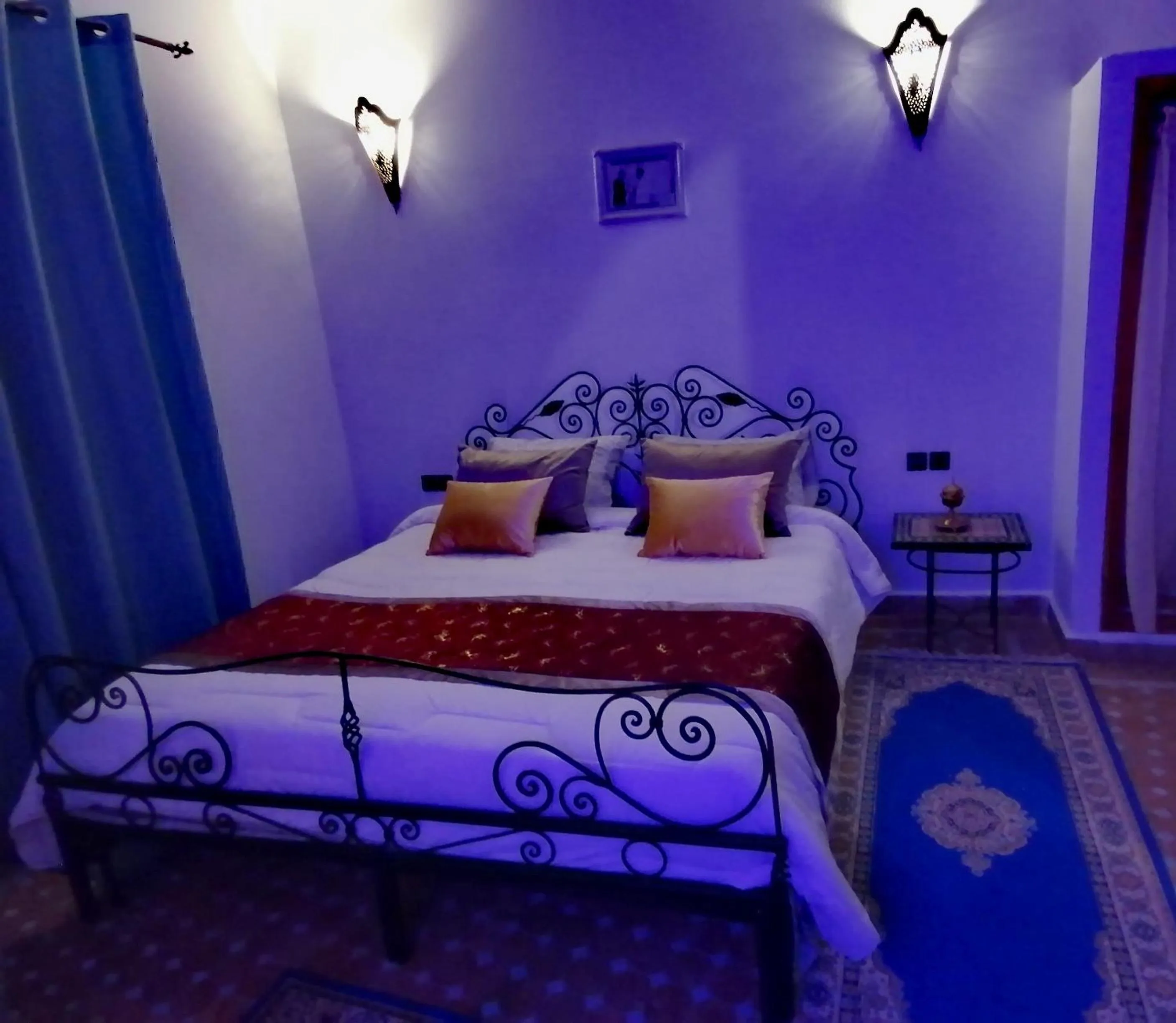 Bed in Al Andaloussiya Diyafa