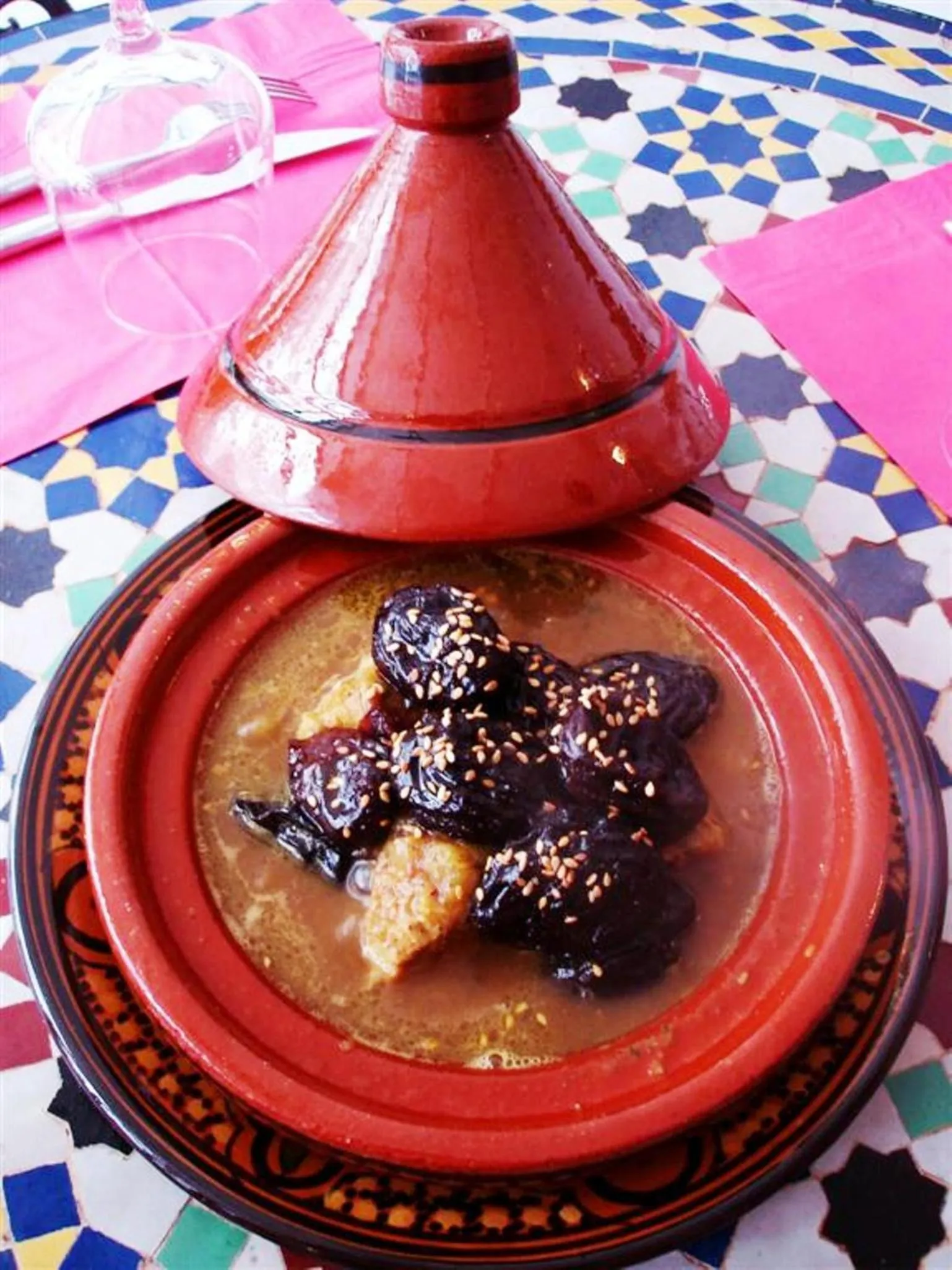 Restaurant/places to eat in Al Andaloussiya Diyafa