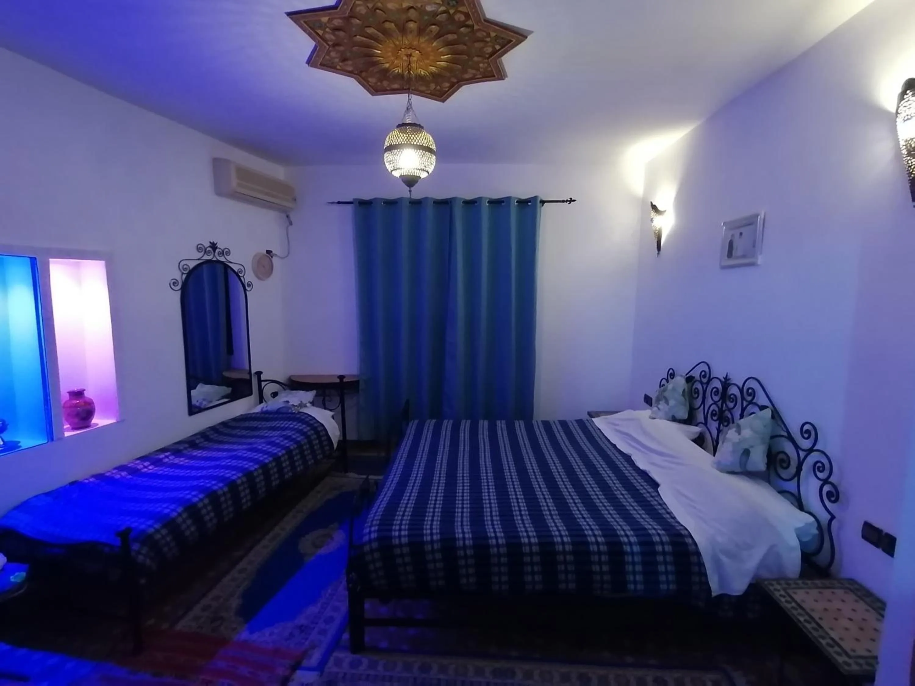 Bed in Al Andaloussiya Diyafa