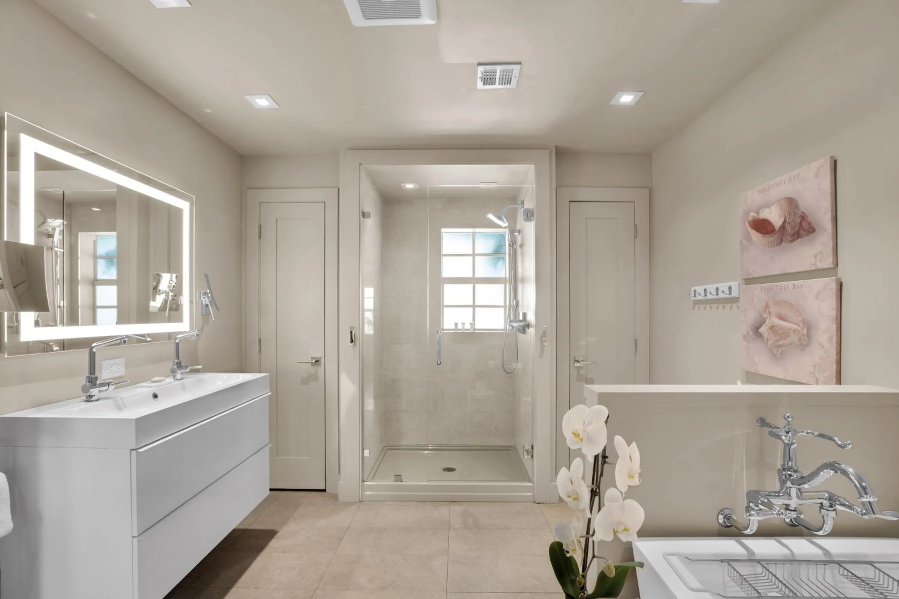 Bathroom in Lime Tree Bay Resort