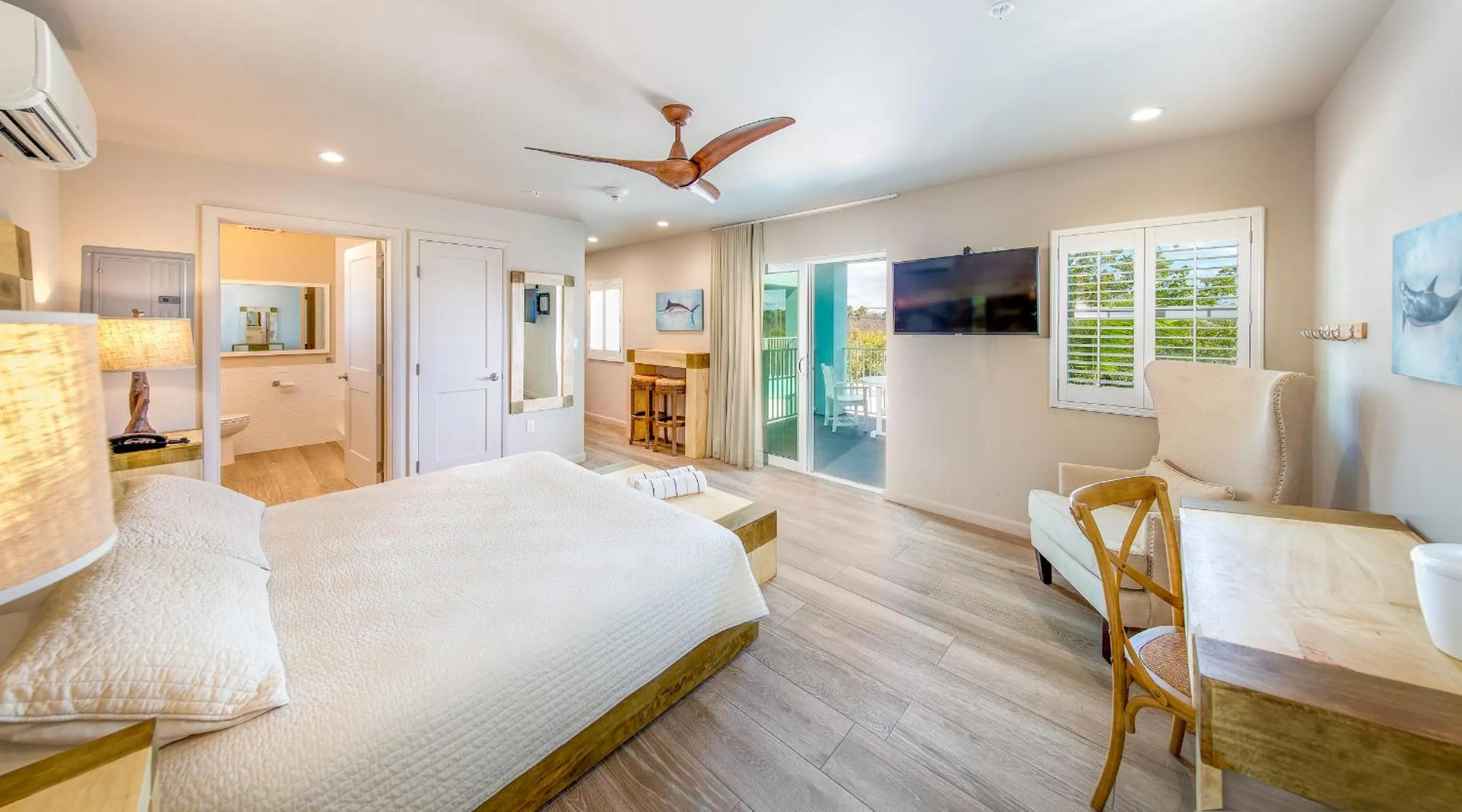 Photo of the whole room, Bed in Lime Tree Bay Resort