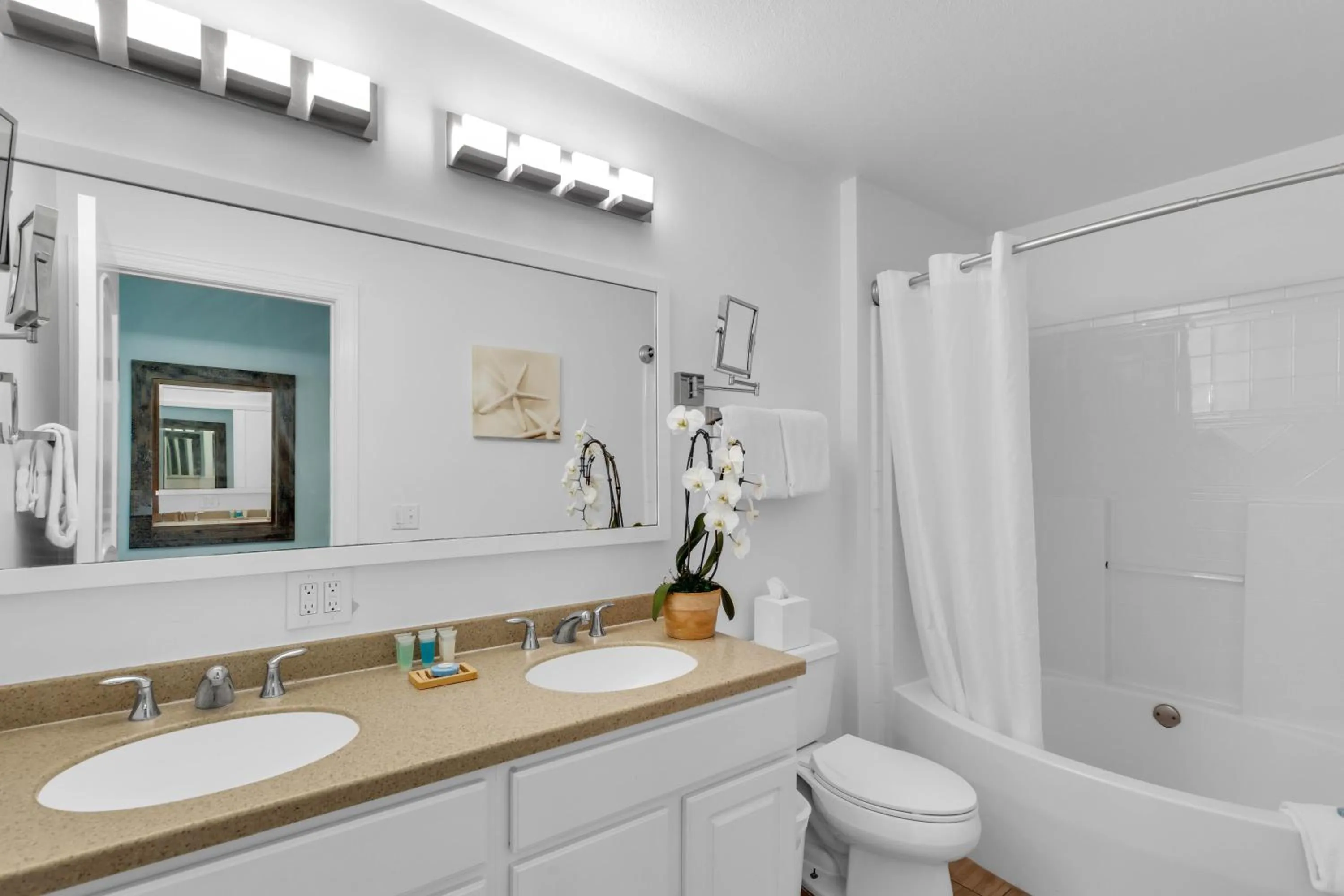 Bathroom in Lime Tree Bay Resort