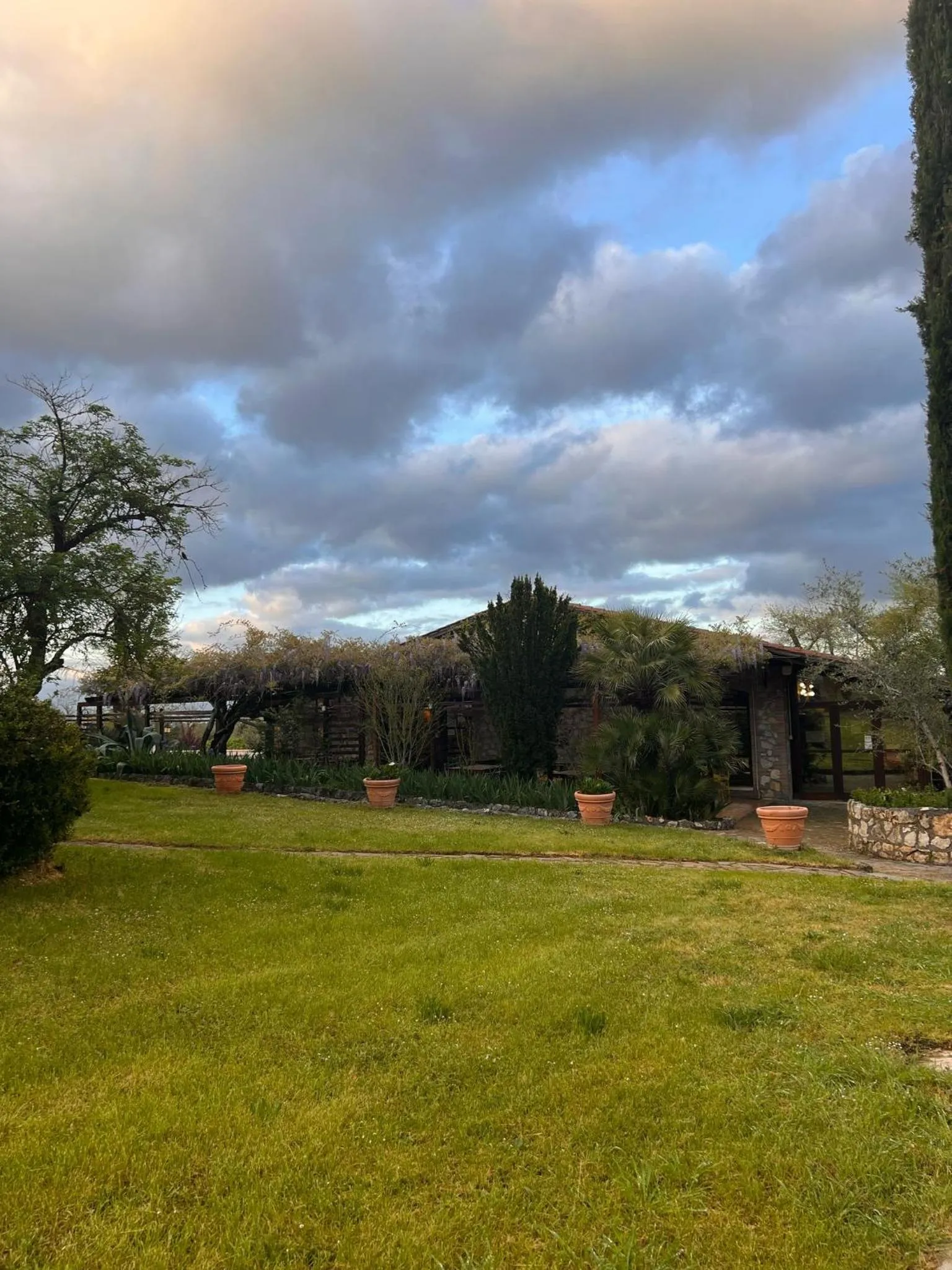 Property building in Hotel Il Pietreto