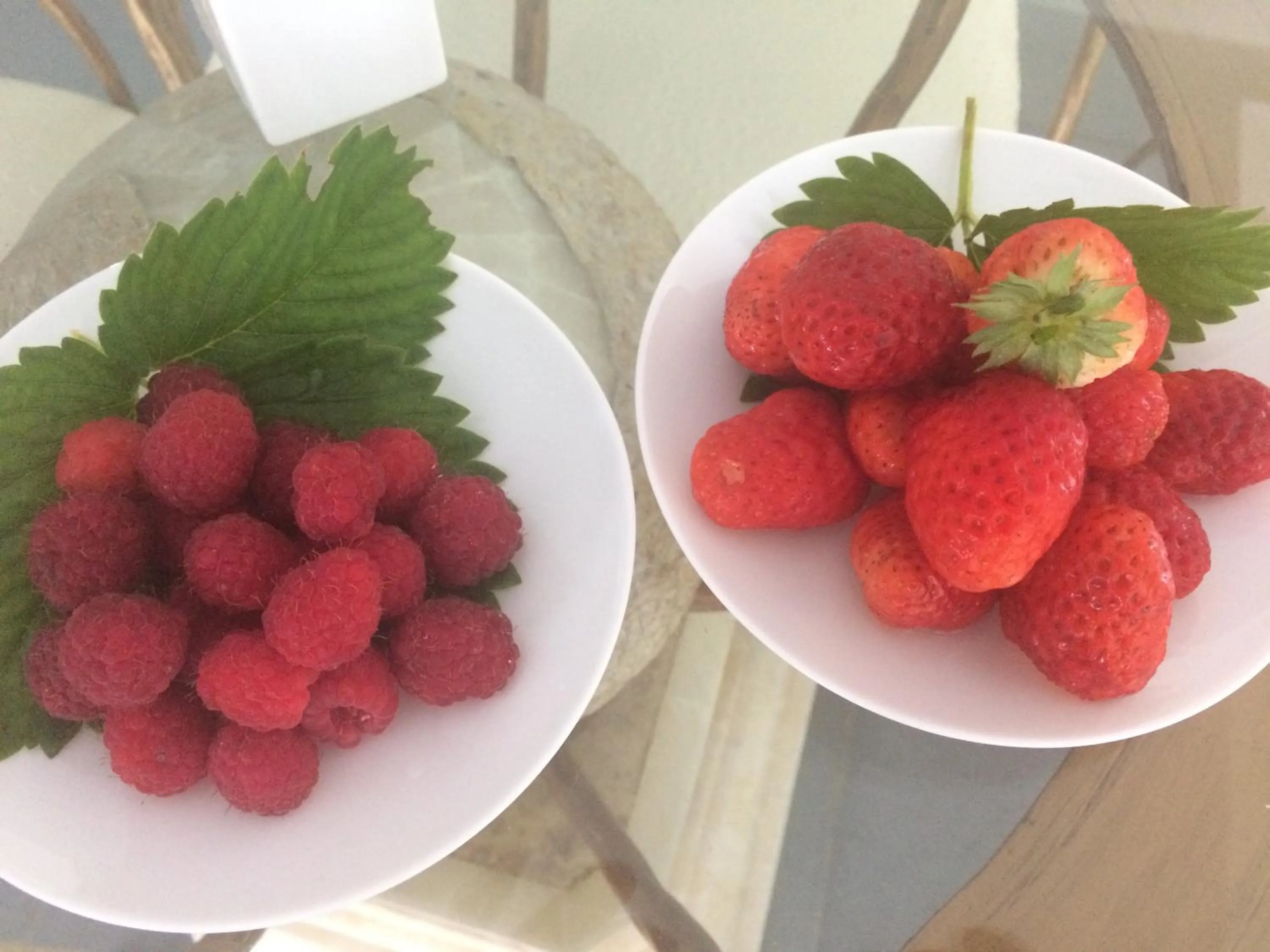 Continental breakfast in Domaine Georges V