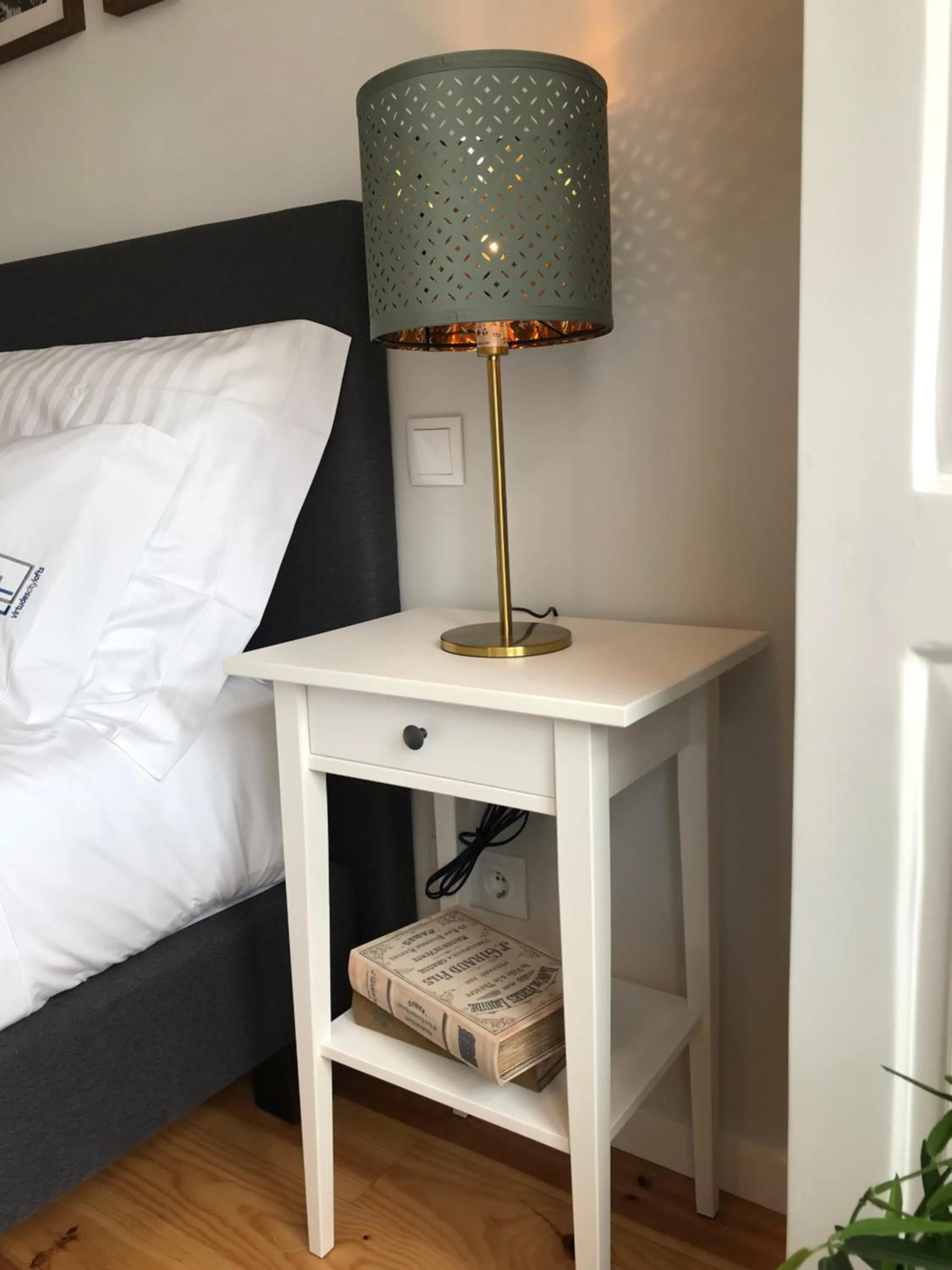 Decorative detail, Bed in Virtudes City Lofts