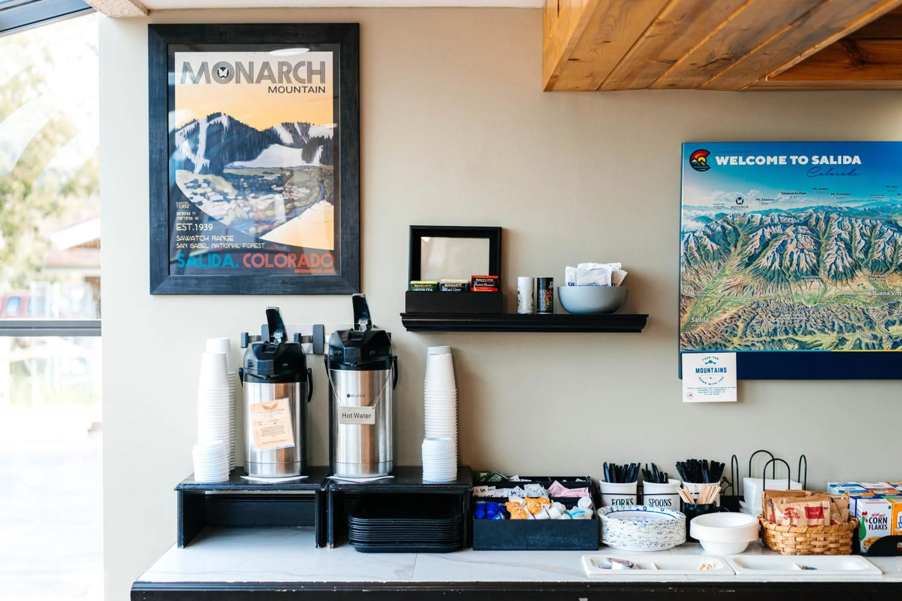 Breakfast in Salida Inn & Monarch Suites