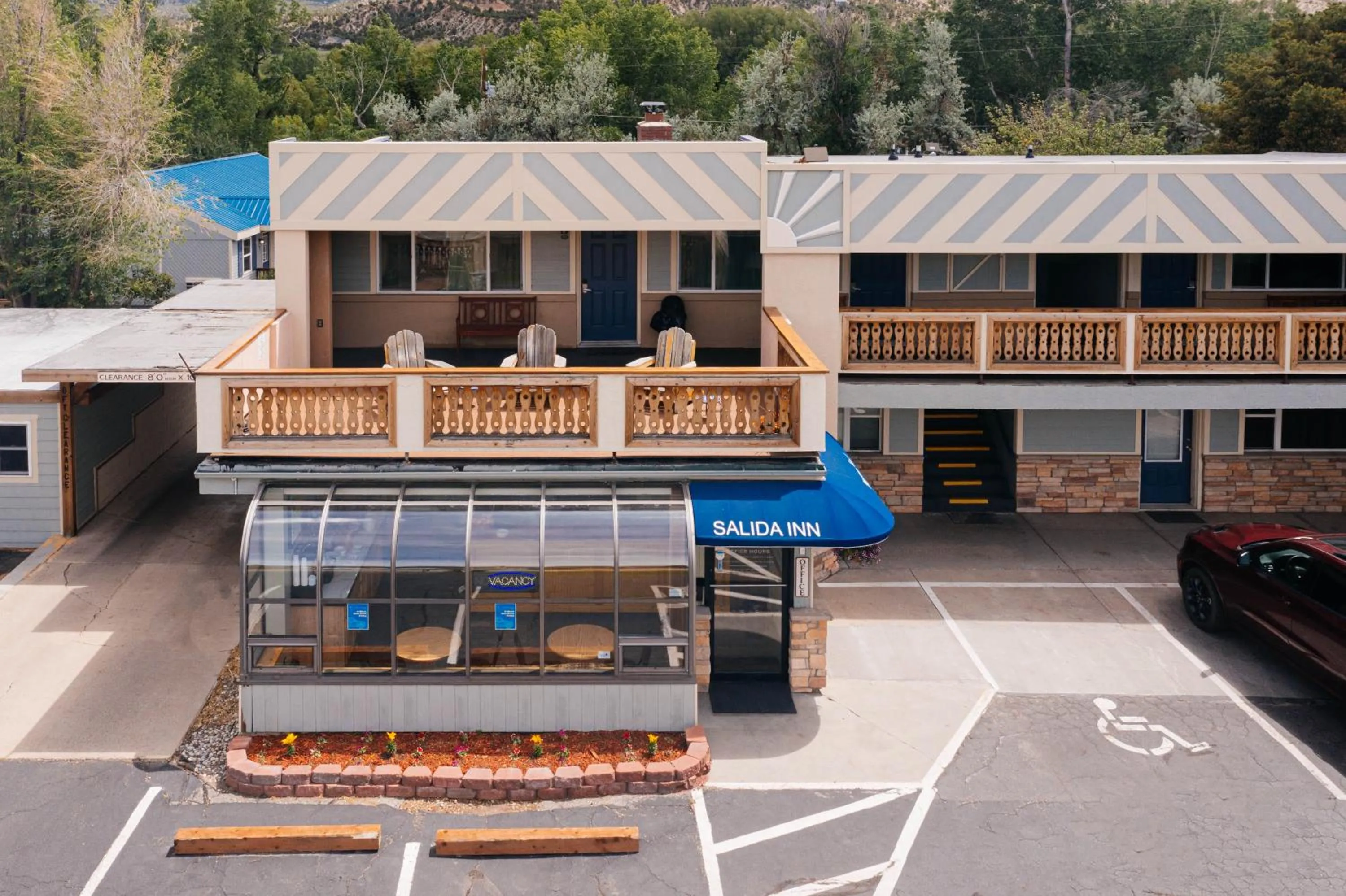 Property building in Salida Inn & Monarch Suites