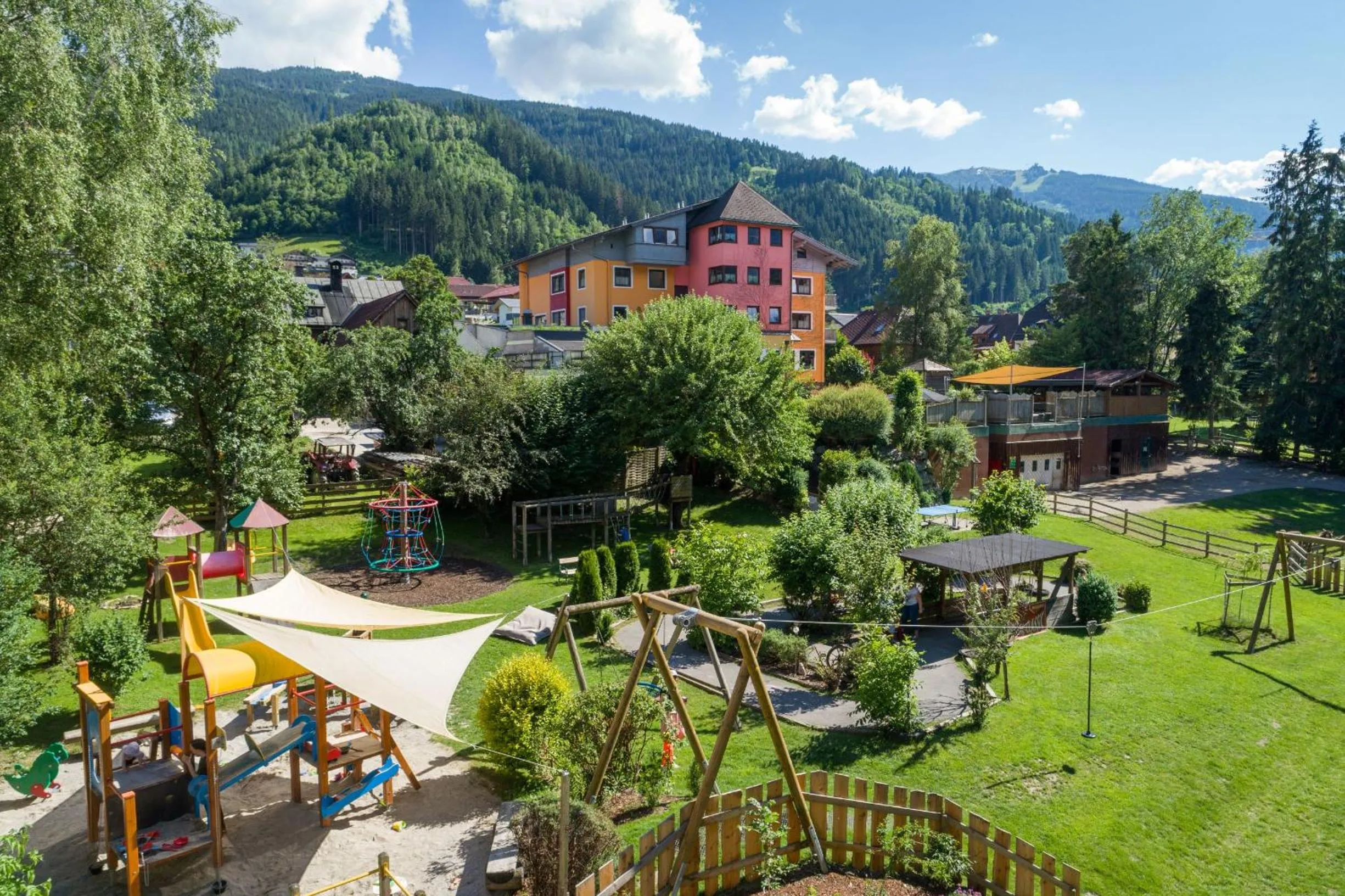 Garden view in Bliem's Familienhotel