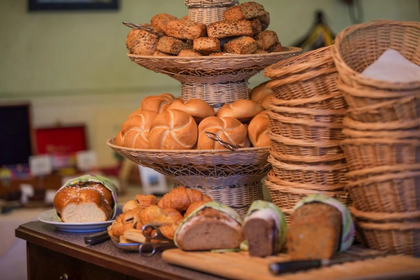 Buffet breakfast in Bliem's Familienhotel