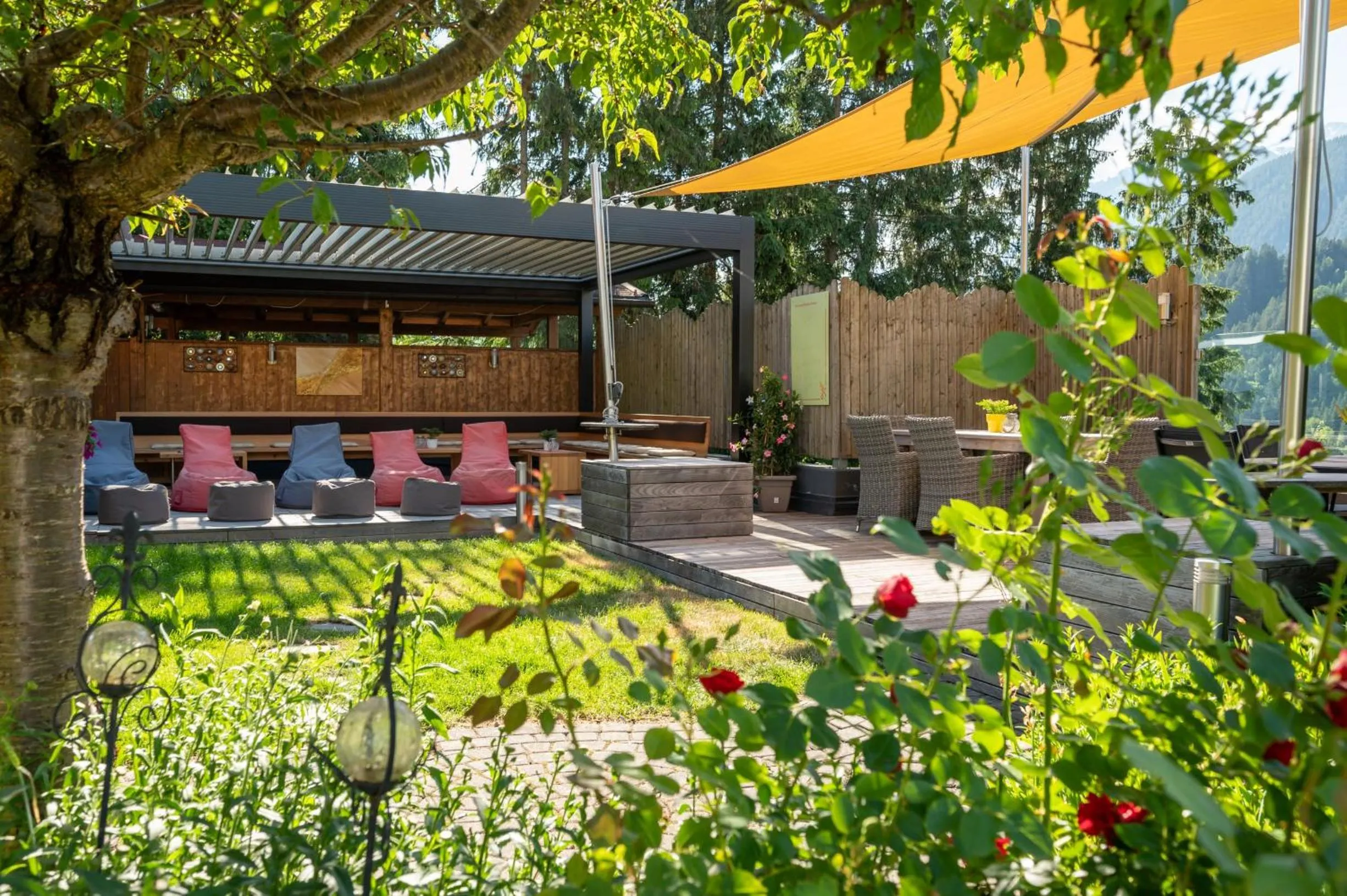 Garden in Bliem's Familienhotel