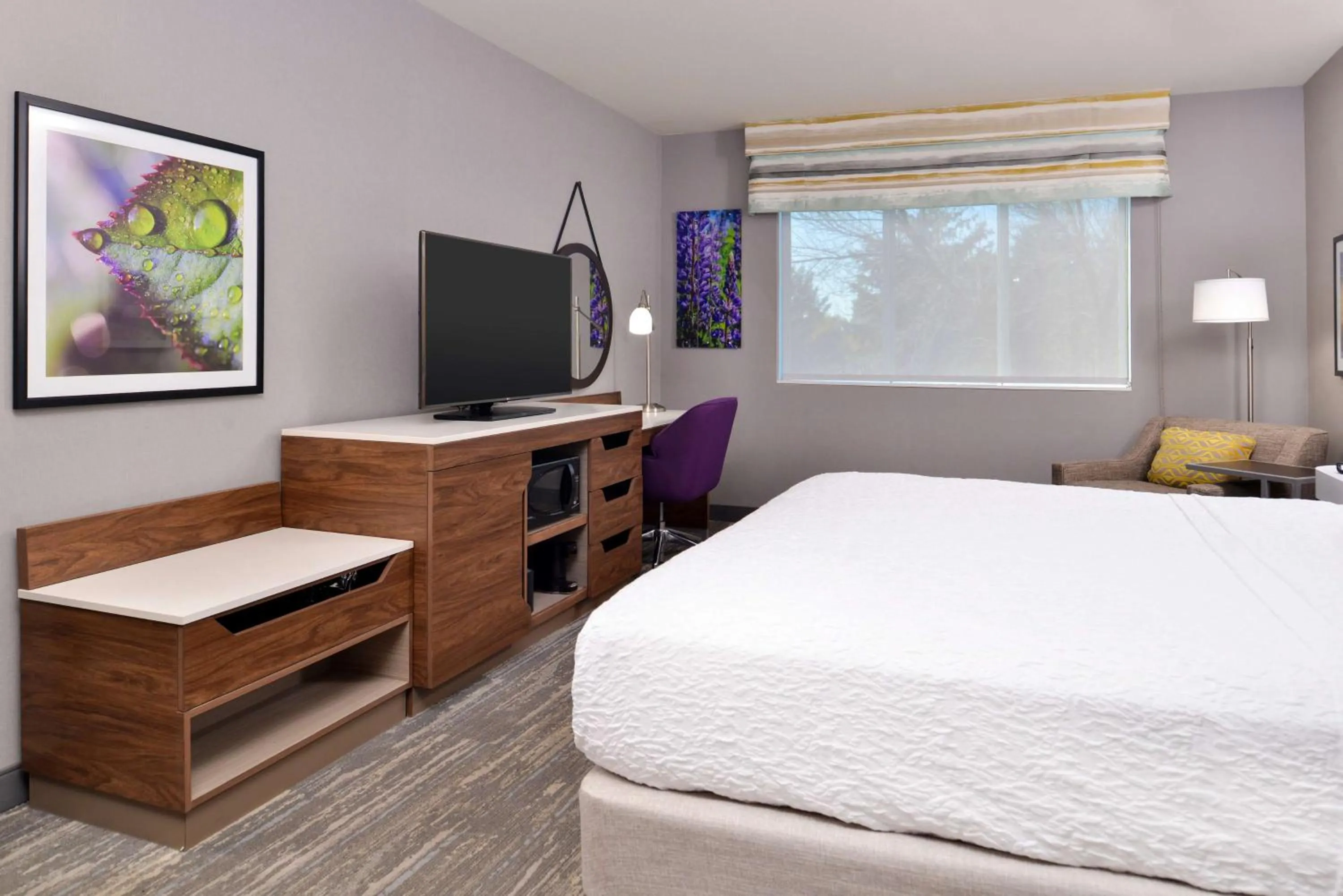 Bedroom, Bed in Hampton Inn & Suites Boise/Spectrum