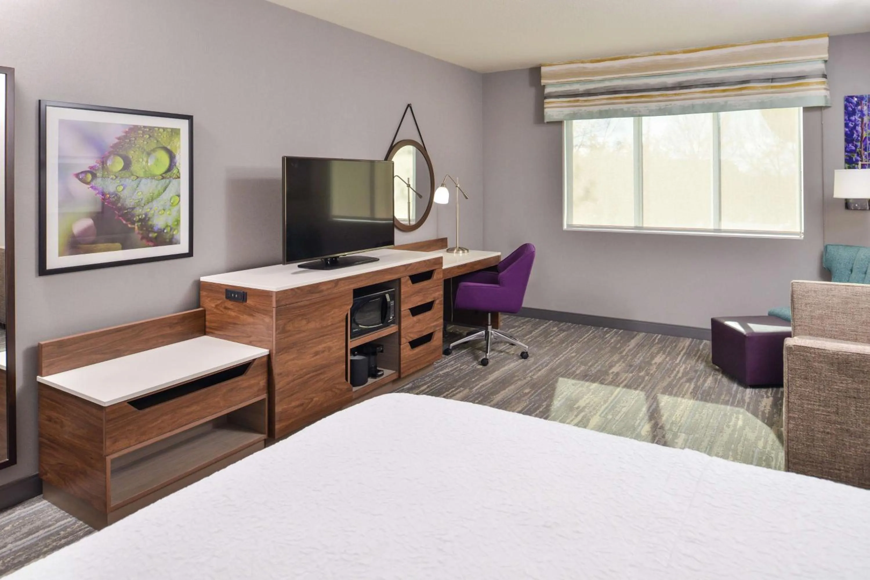Bedroom, Bed in Hampton Inn & Suites Boise/Spectrum