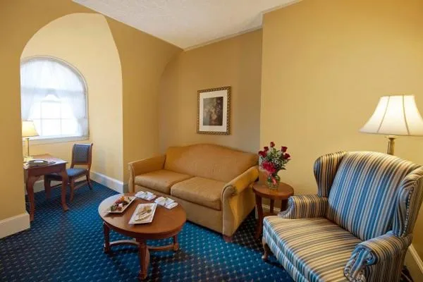 Living room in The Mimslyn Inn