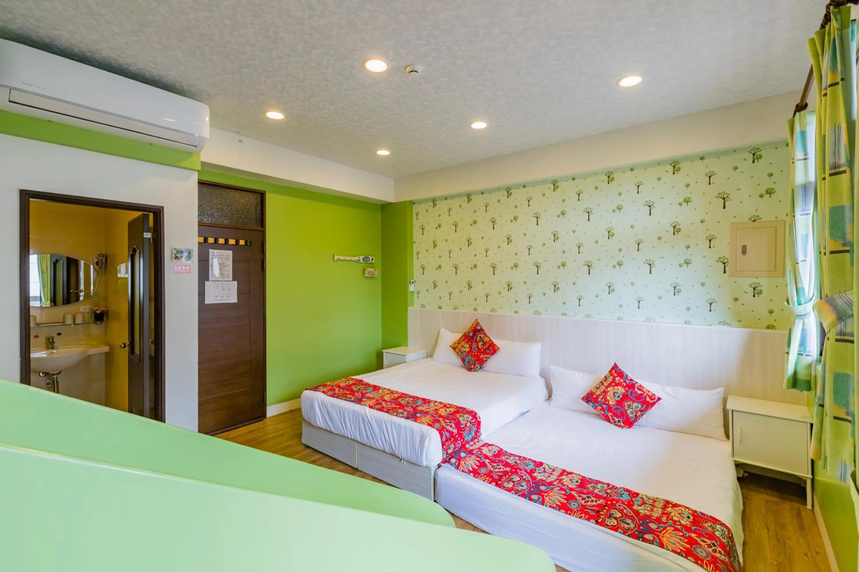 Bedroom in The Hide Bed and breakfast