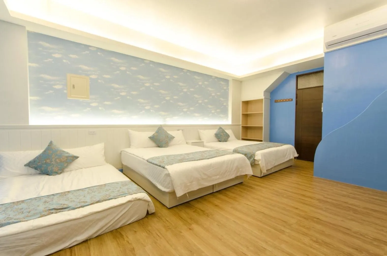 Bedroom in The Hide Bed and breakfast